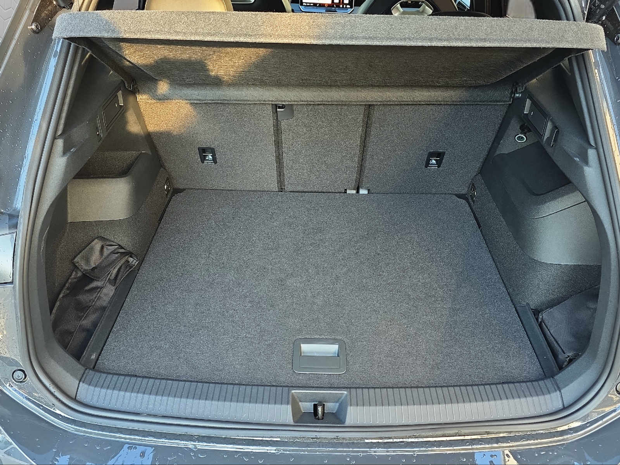 listing desktop thumbnail image 13