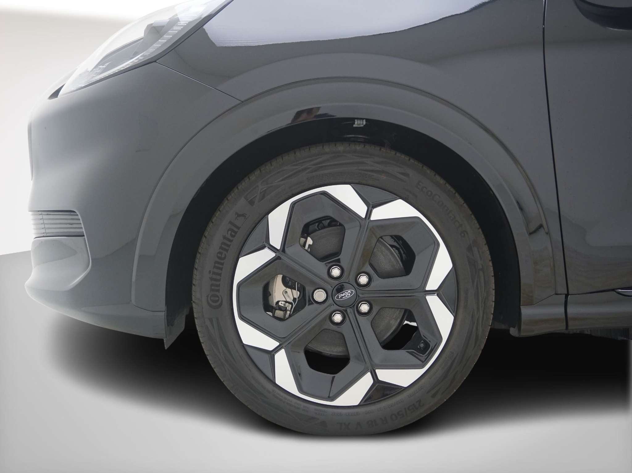 listing desktop thumbnail image 8