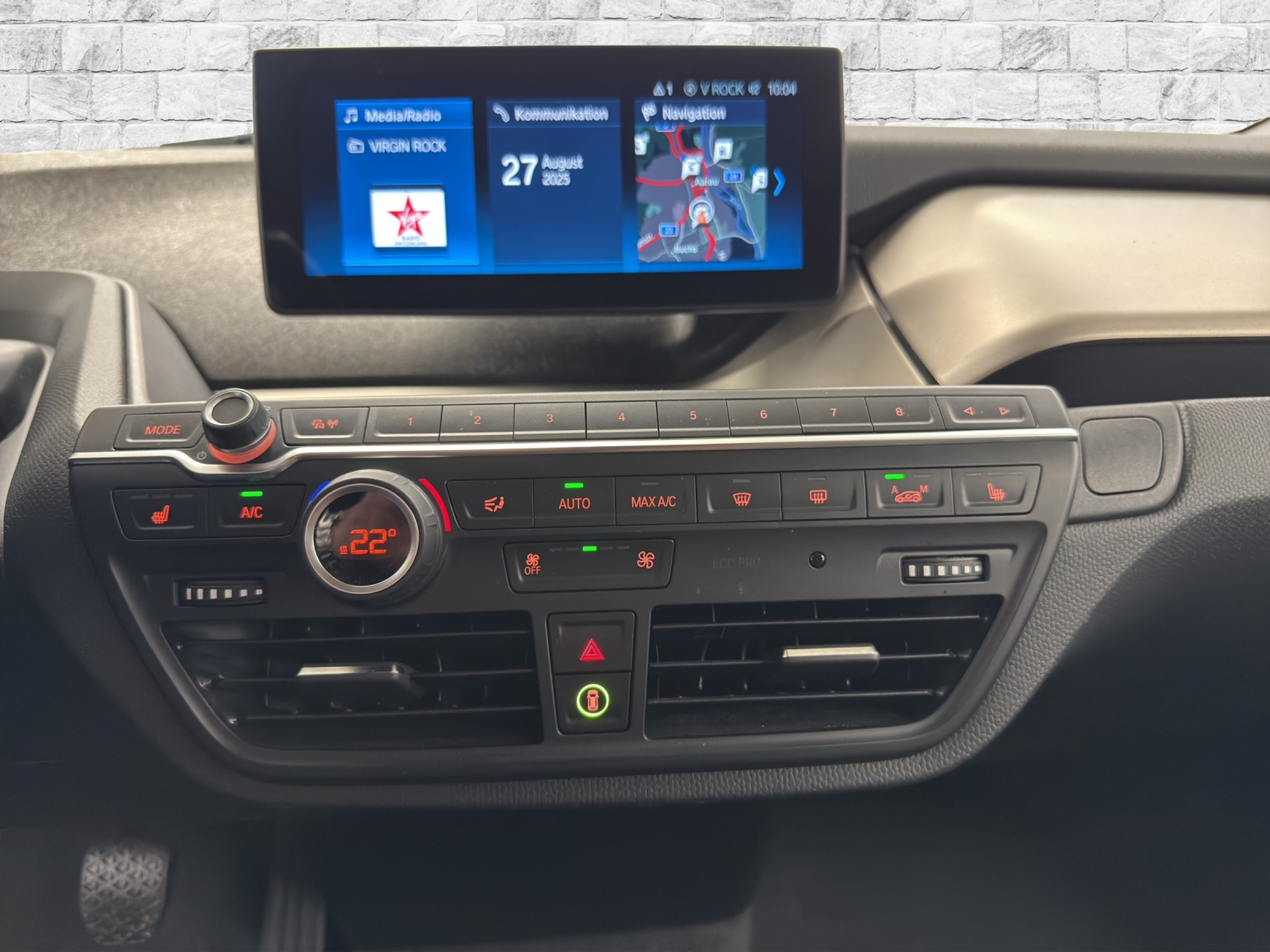 listing desktop thumbnail image 14