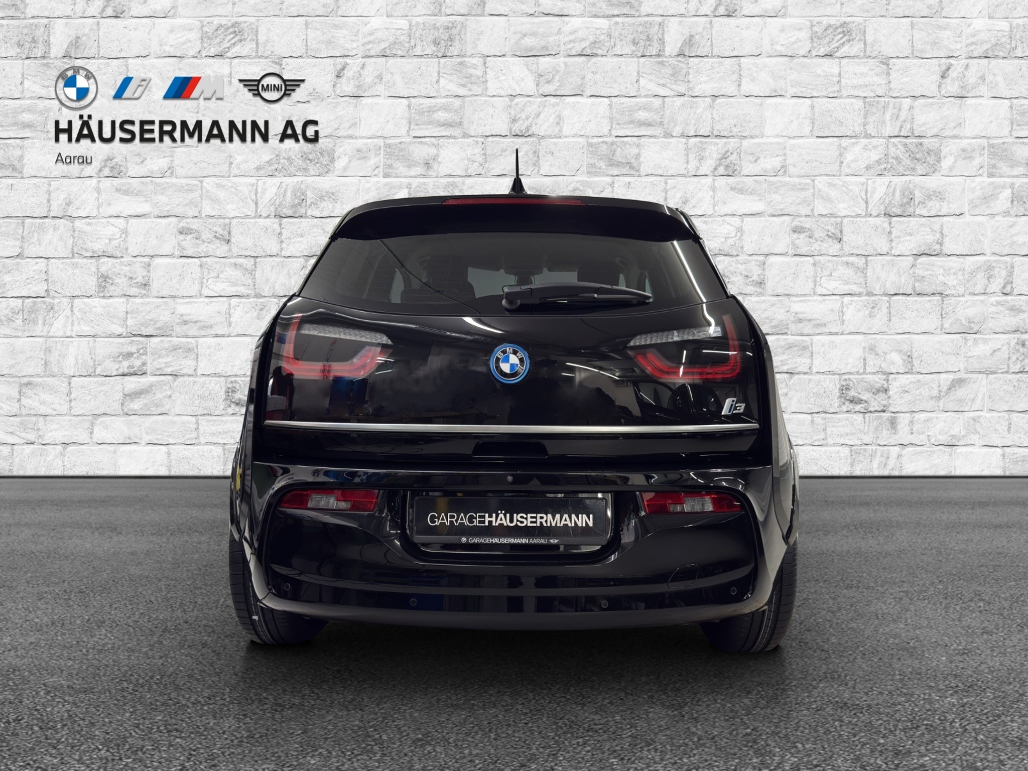 listing desktop thumbnail image 5