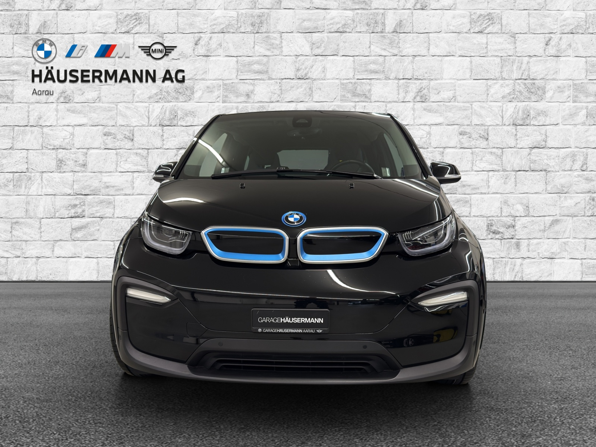 listing desktop thumbnail image 1