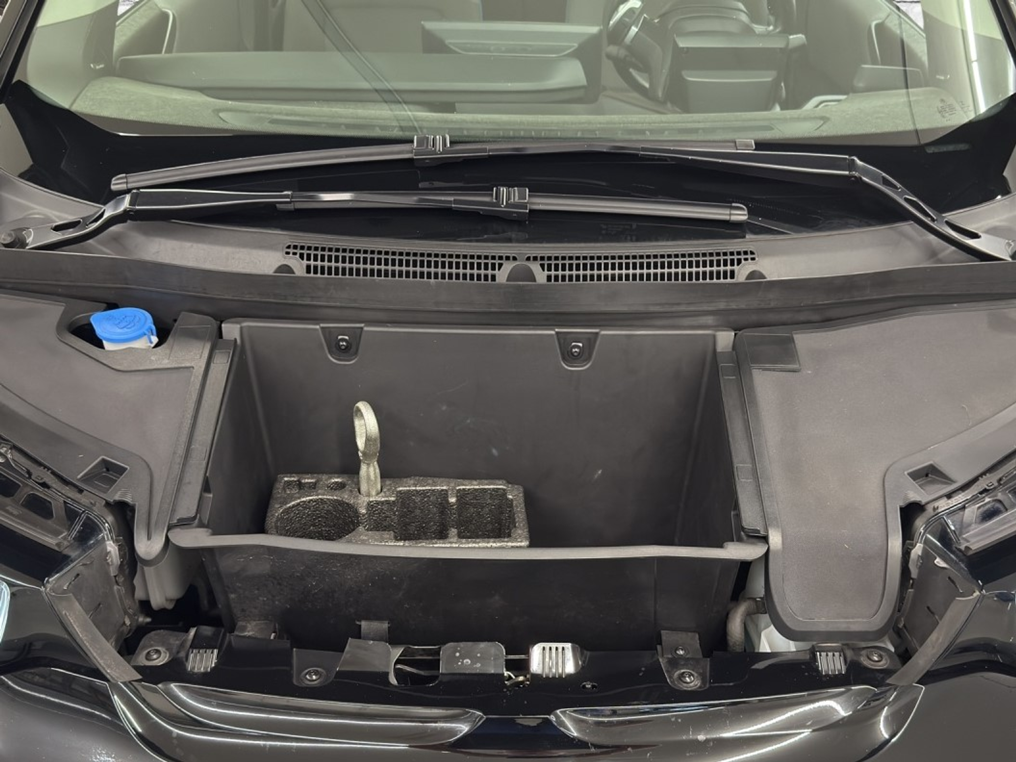 listing desktop thumbnail image 17