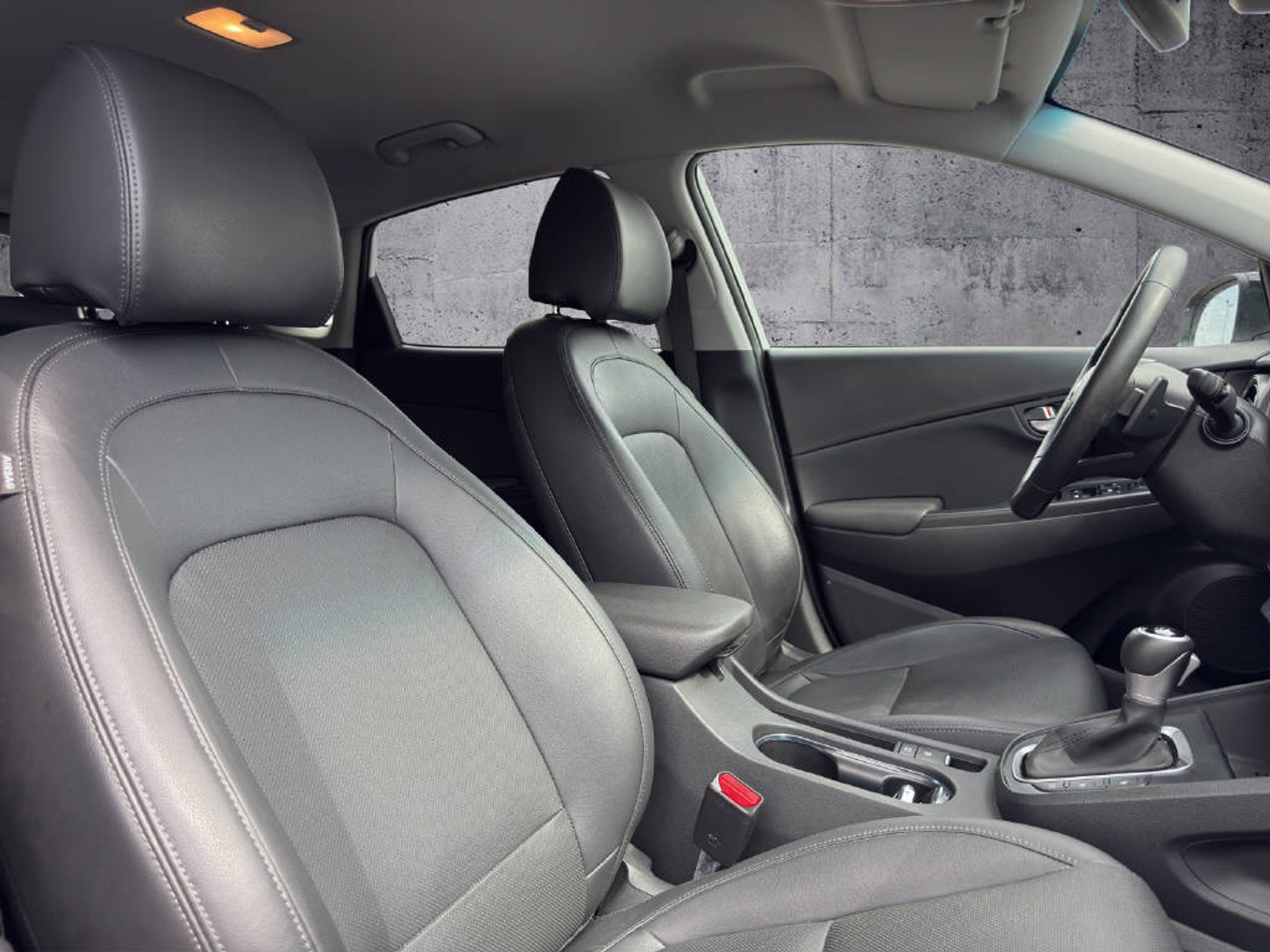 listing desktop thumbnail image 11