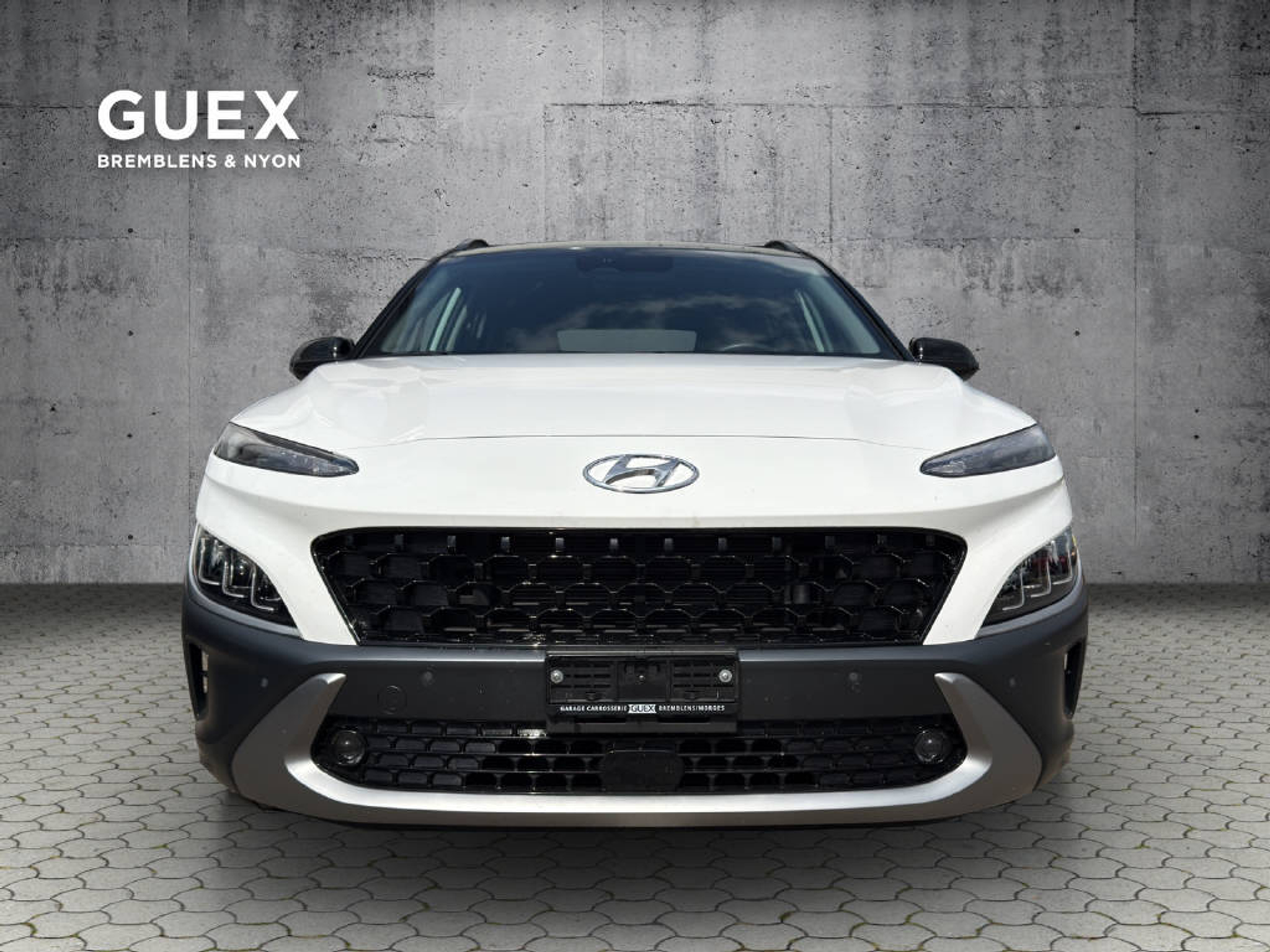 listing desktop thumbnail image 1