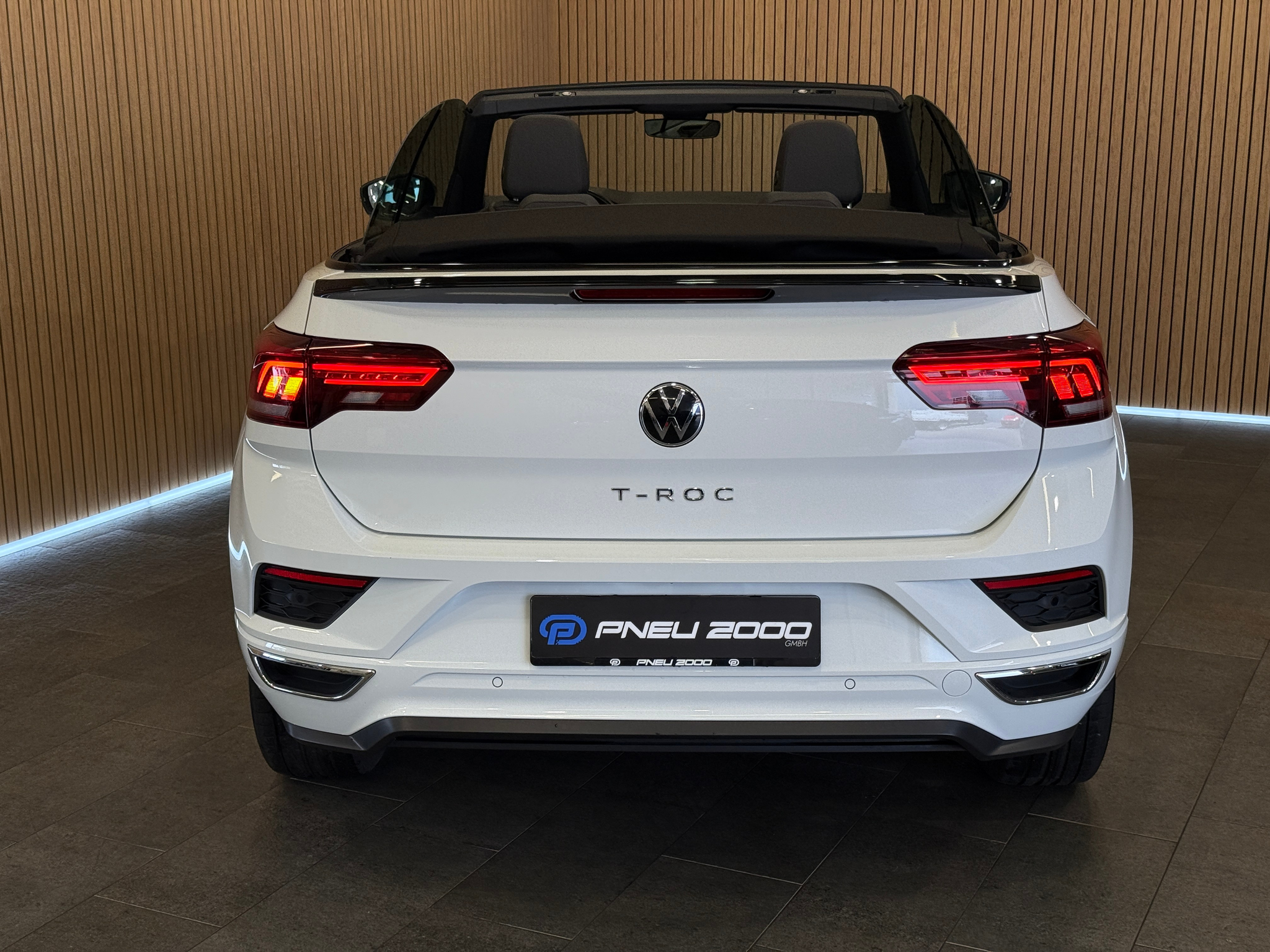 listing desktop thumbnail image 4