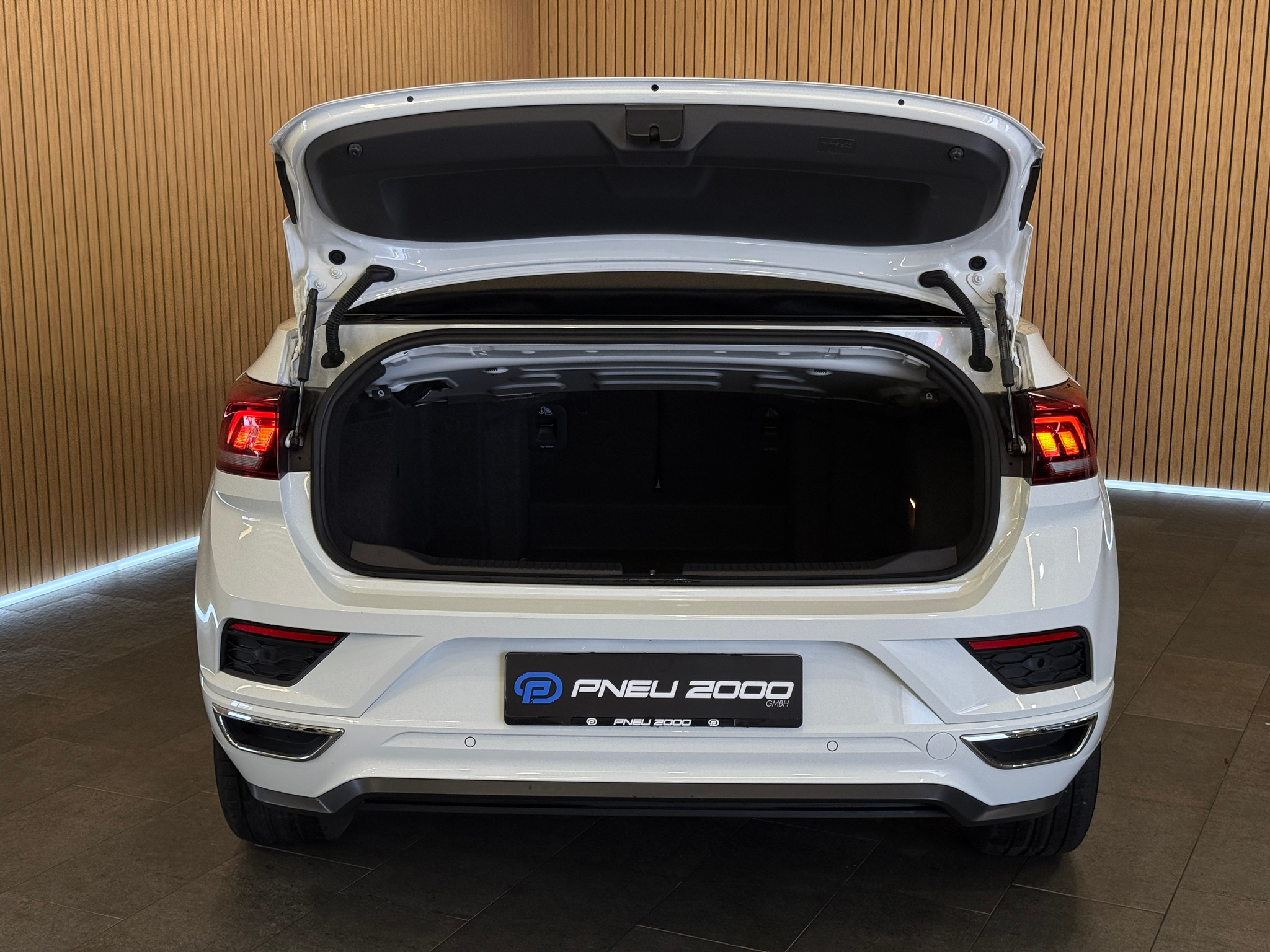 listing desktop thumbnail image 5