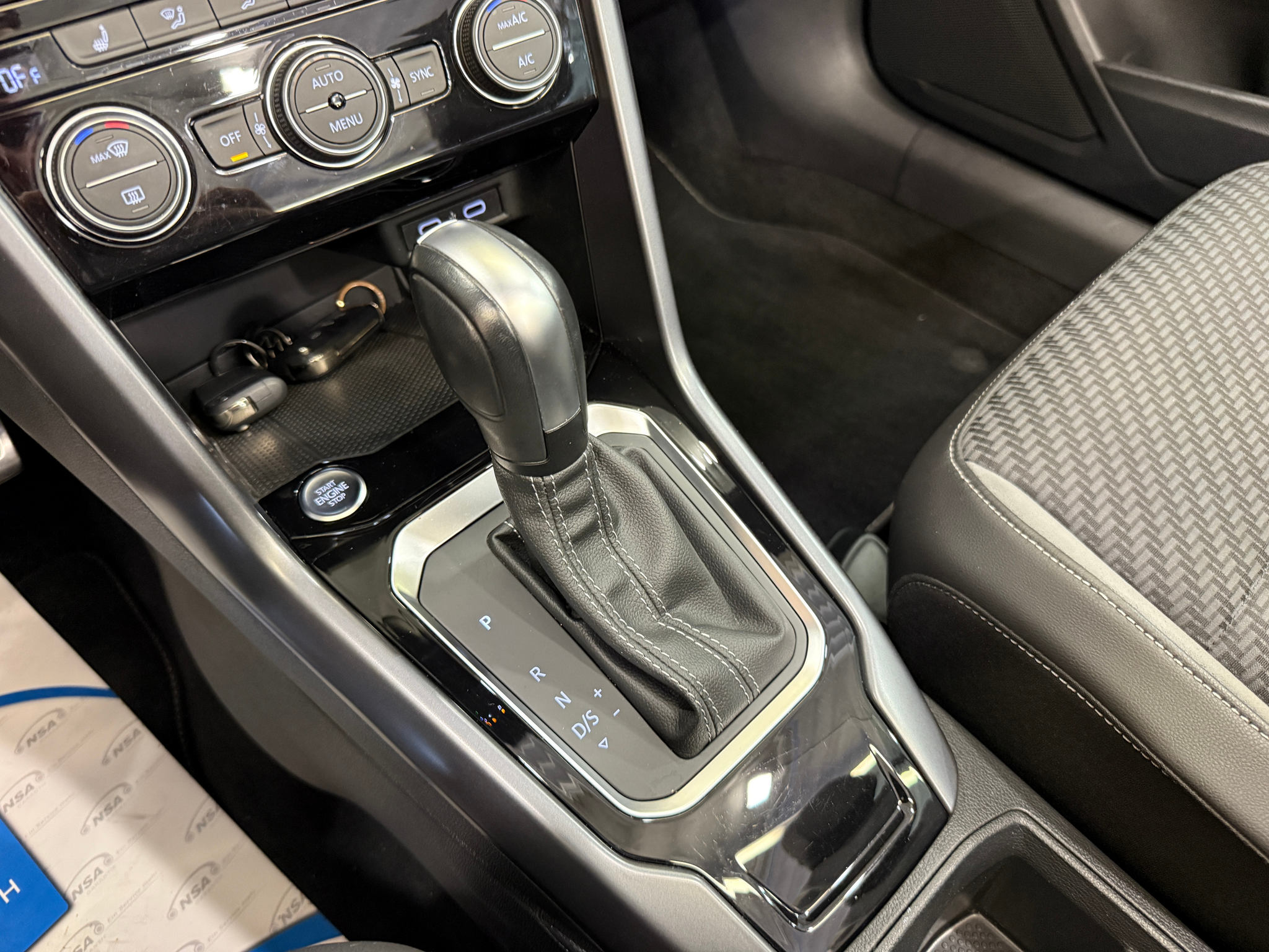 listing desktop thumbnail image 9