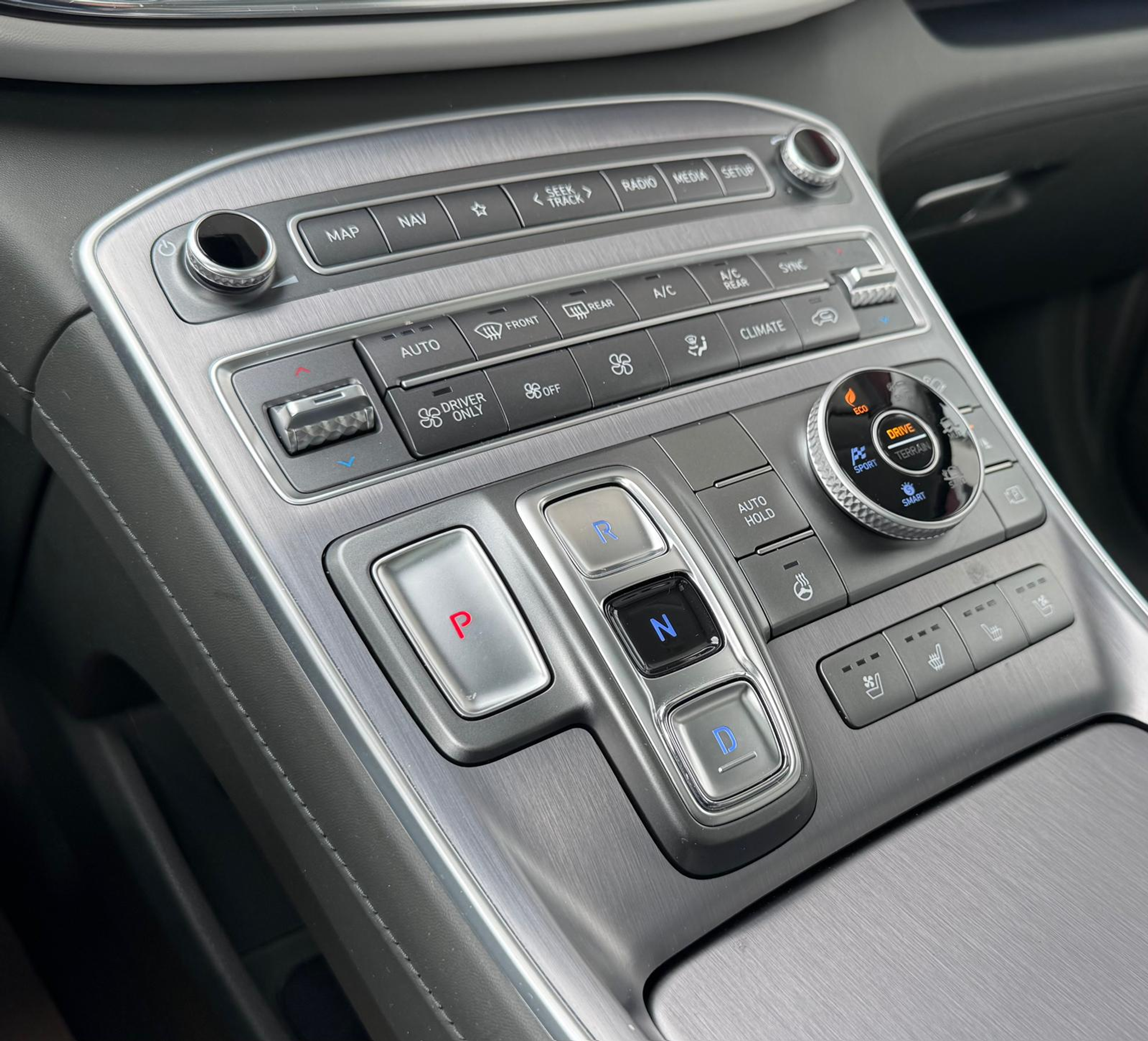 listing desktop thumbnail image 22