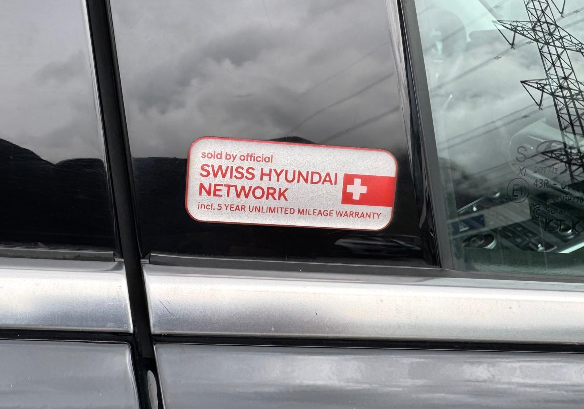 listing desktop thumbnail image 24