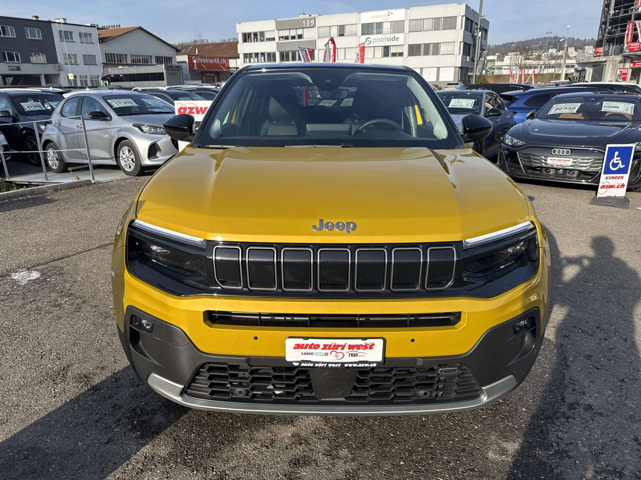 listing desktop thumbnail image 13