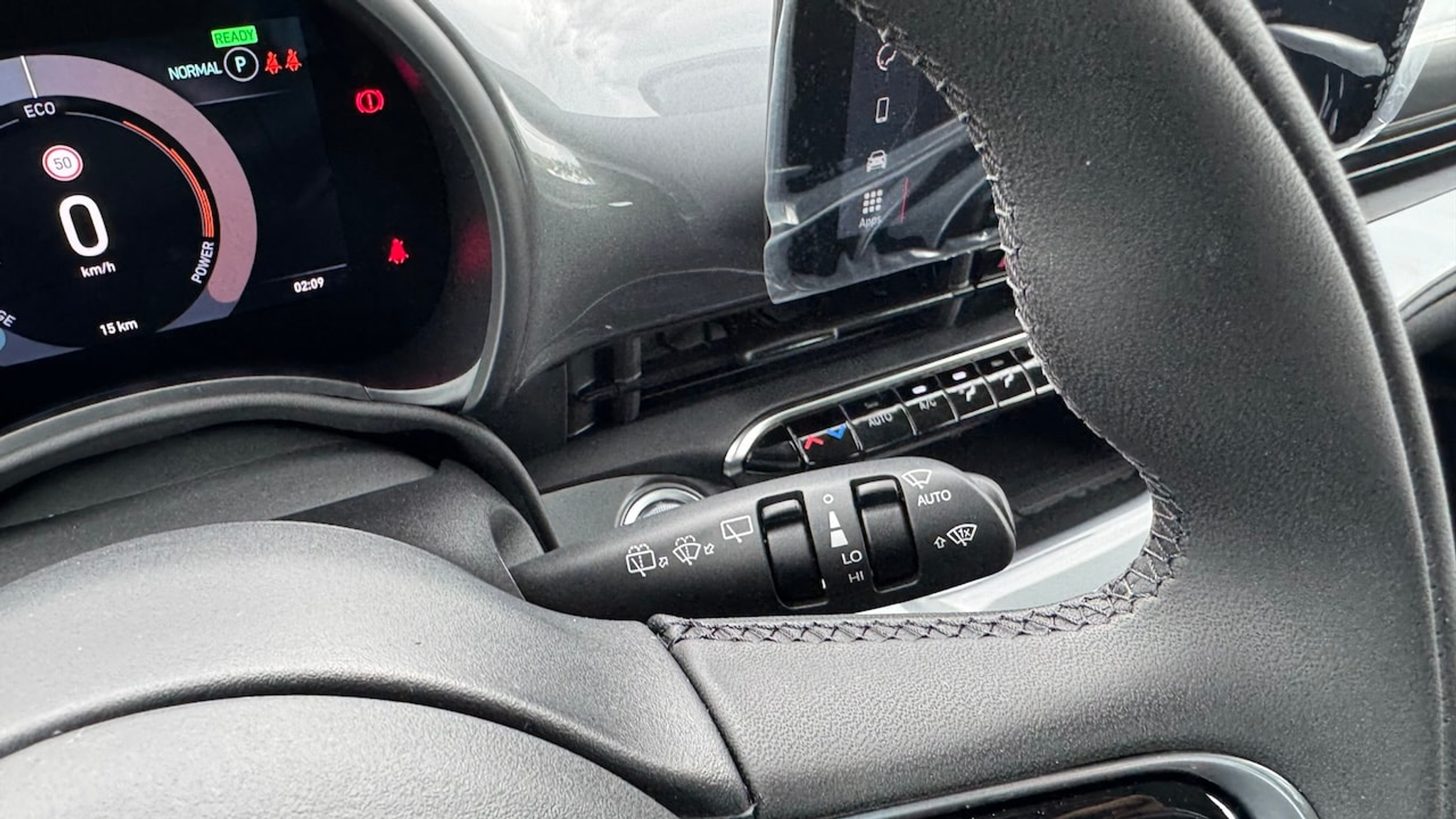 listing desktop thumbnail image 23