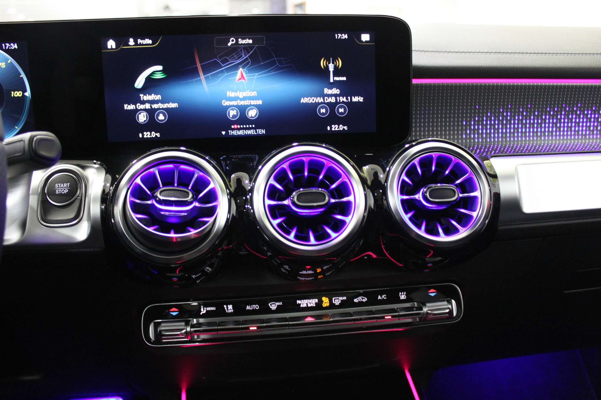 listing desktop thumbnail image 14