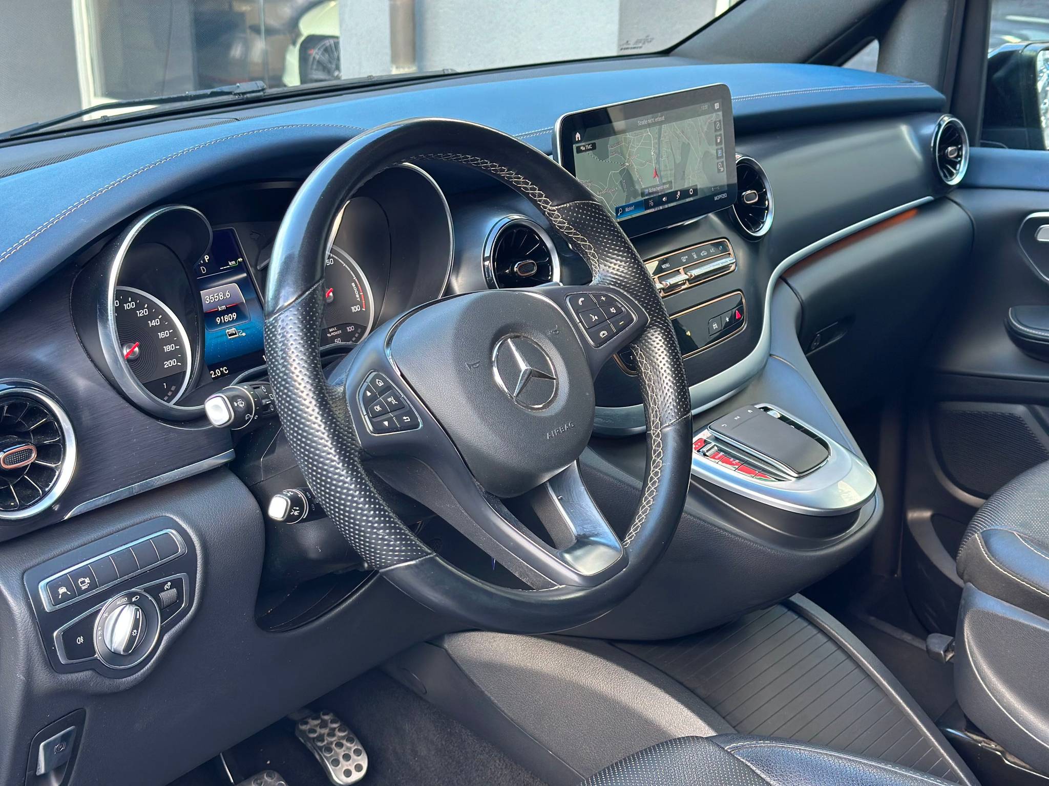 listing desktop thumbnail image 6