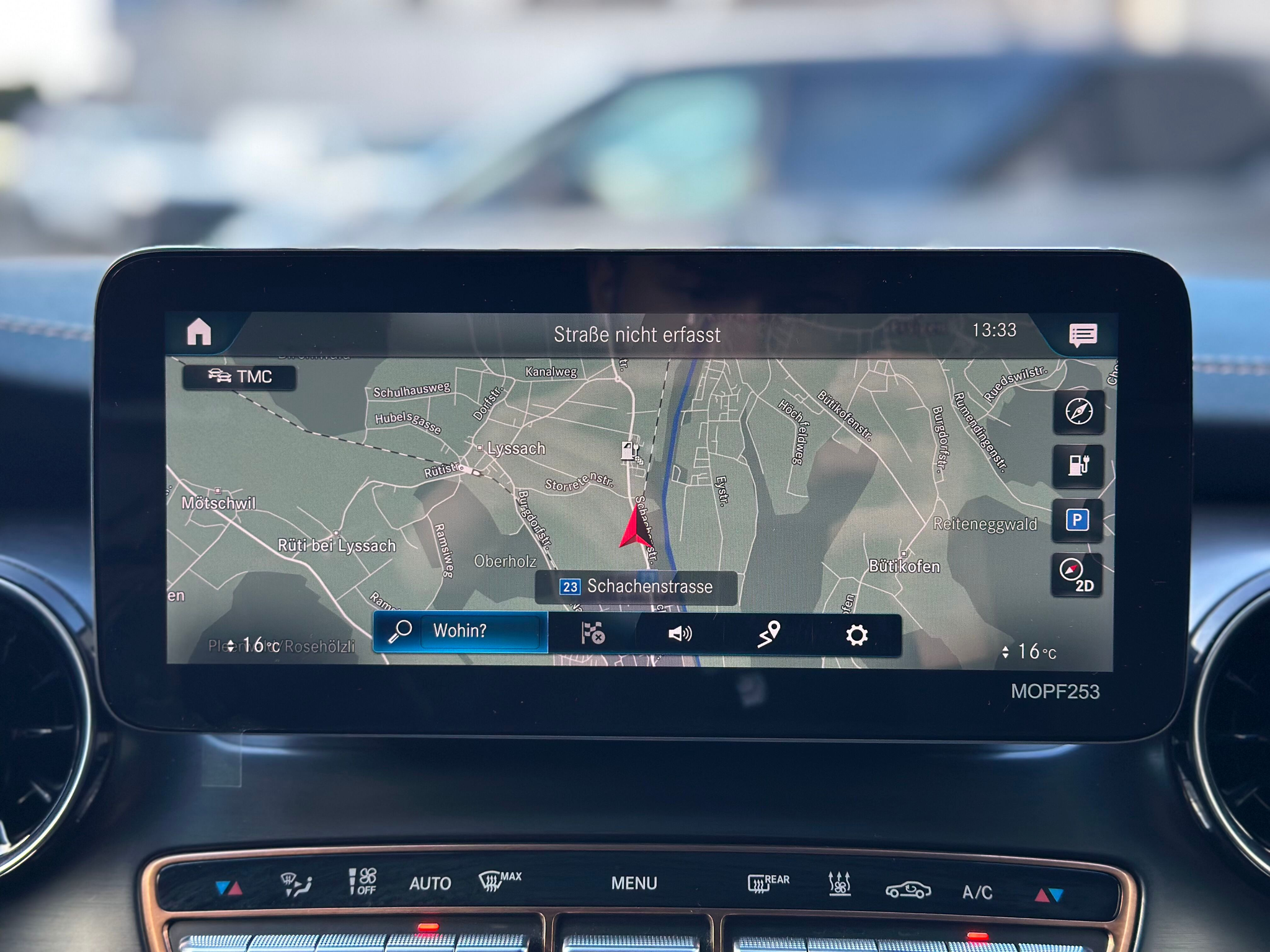 listing desktop thumbnail image 14