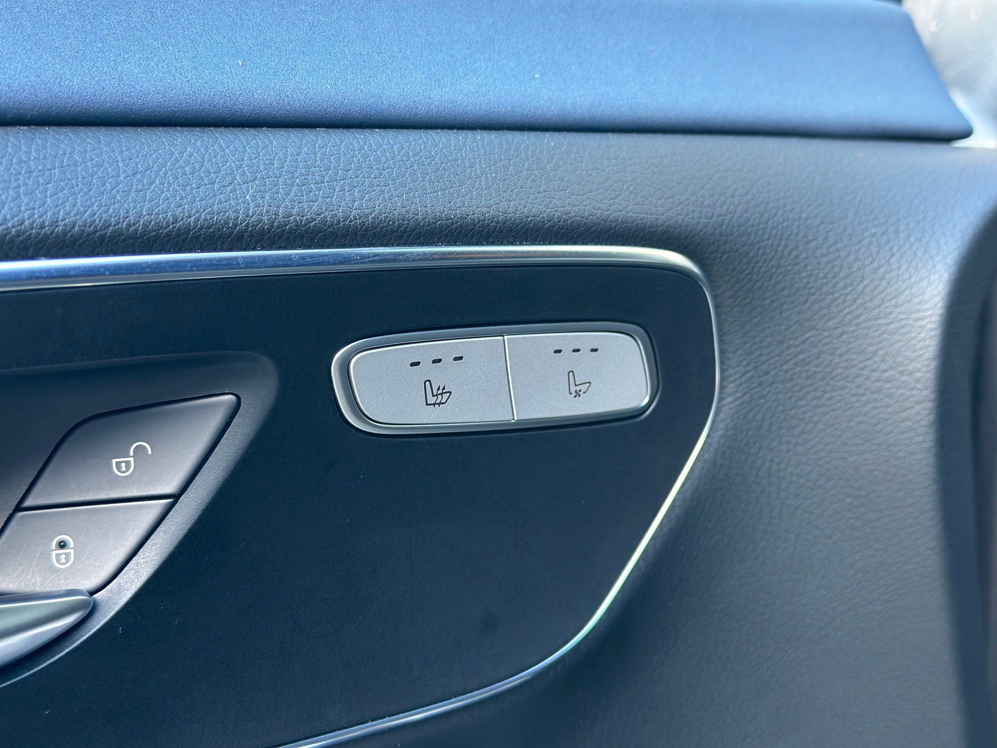 listing desktop thumbnail image 12