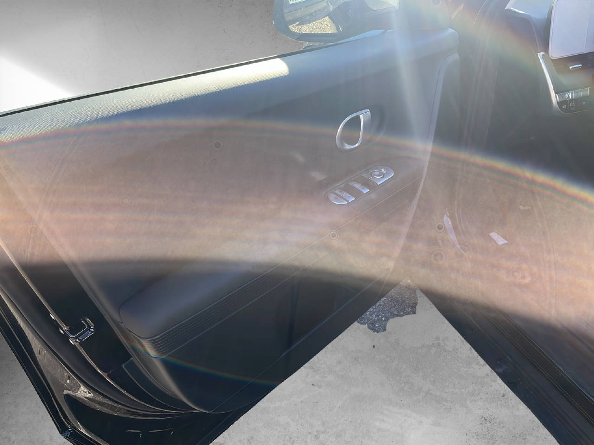 listing desktop thumbnail image 11