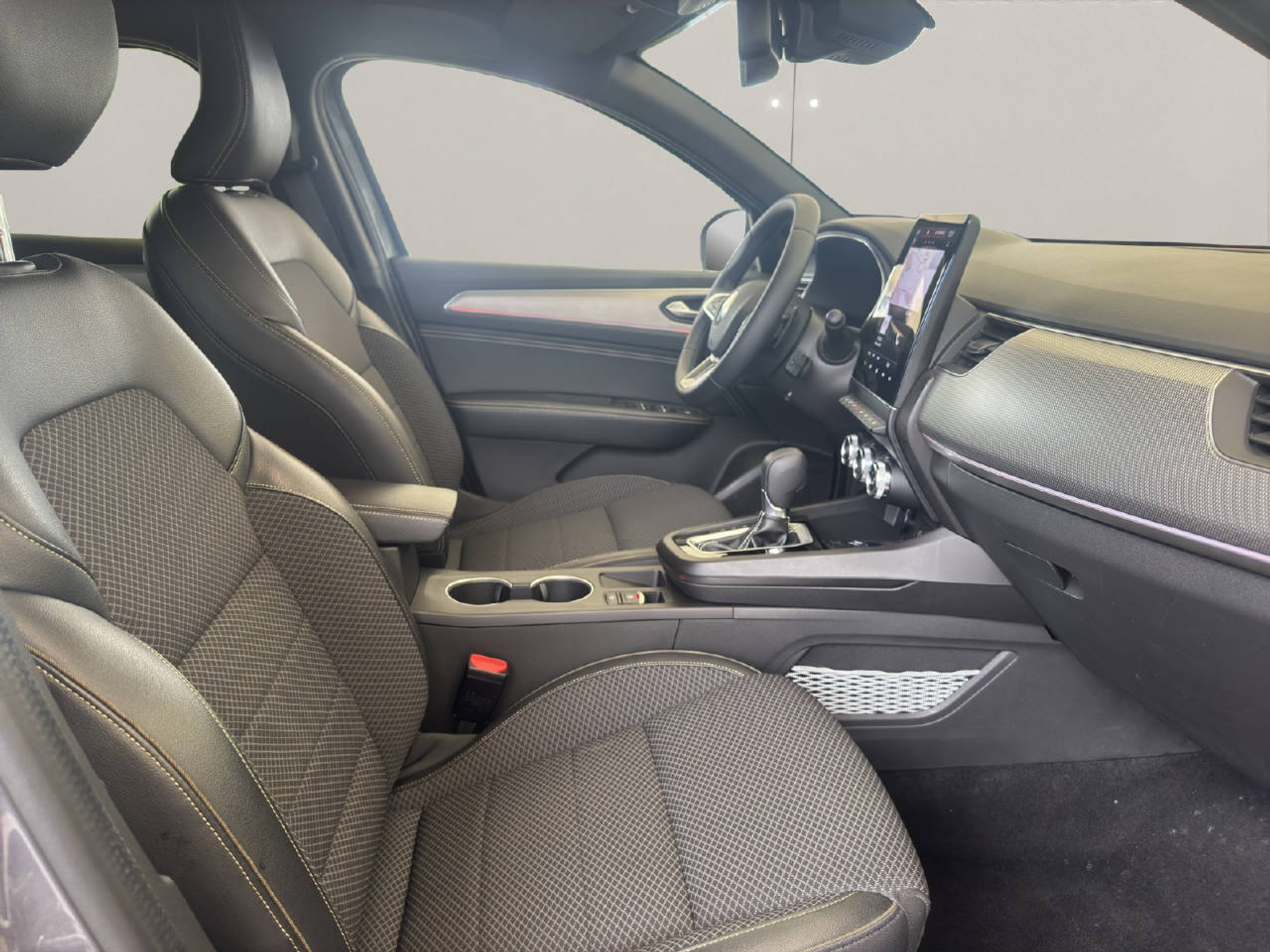 listing desktop thumbnail image 14