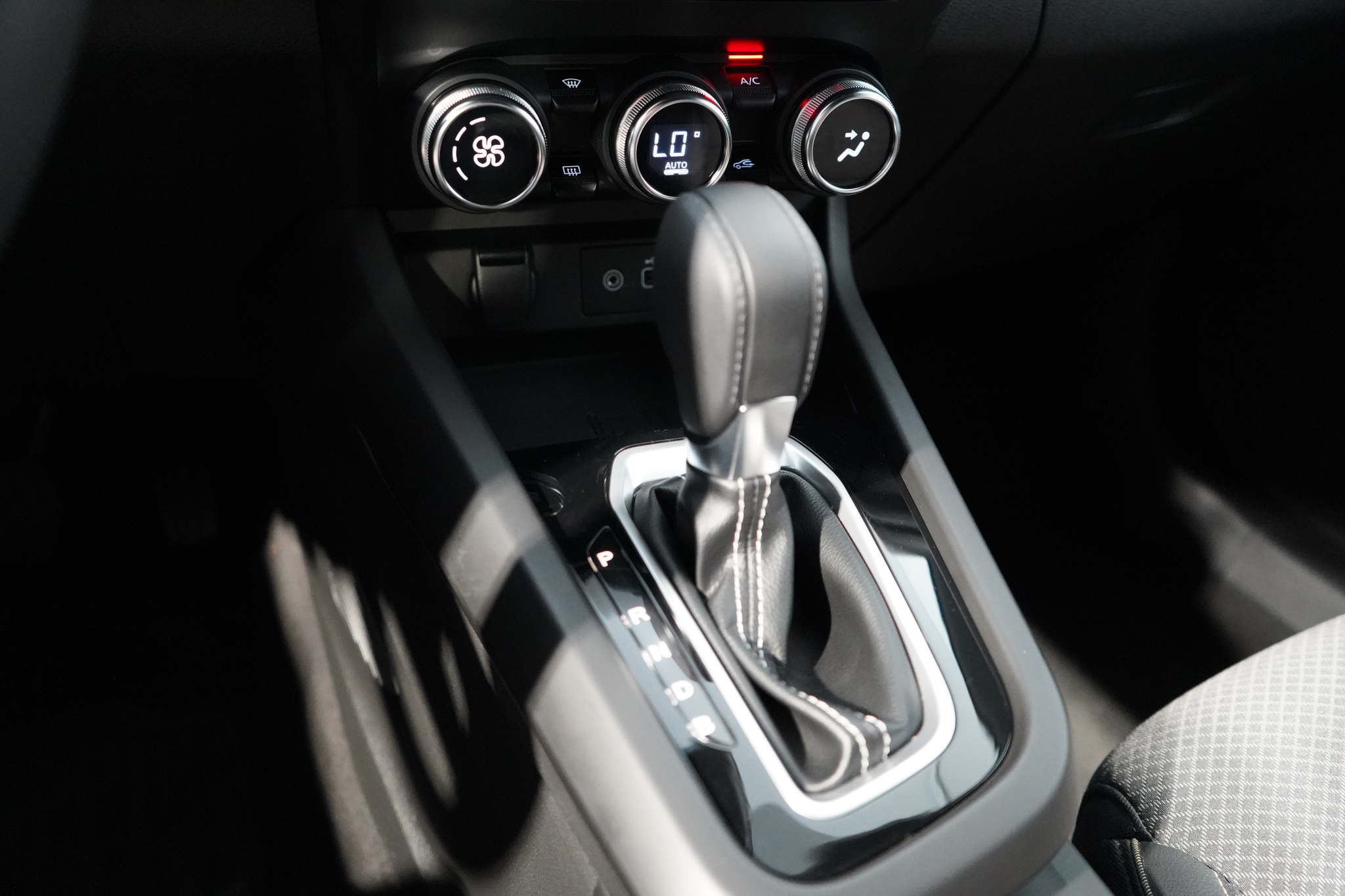 listing desktop thumbnail image 10