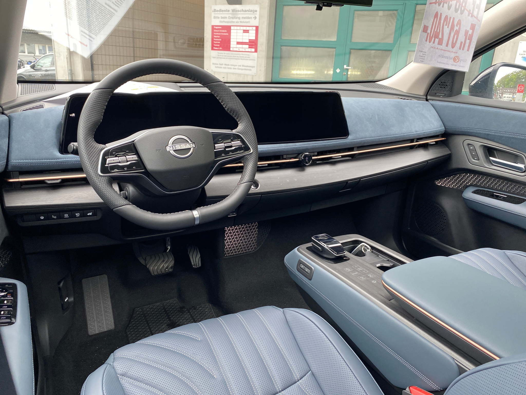 listing desktop thumbnail image 9