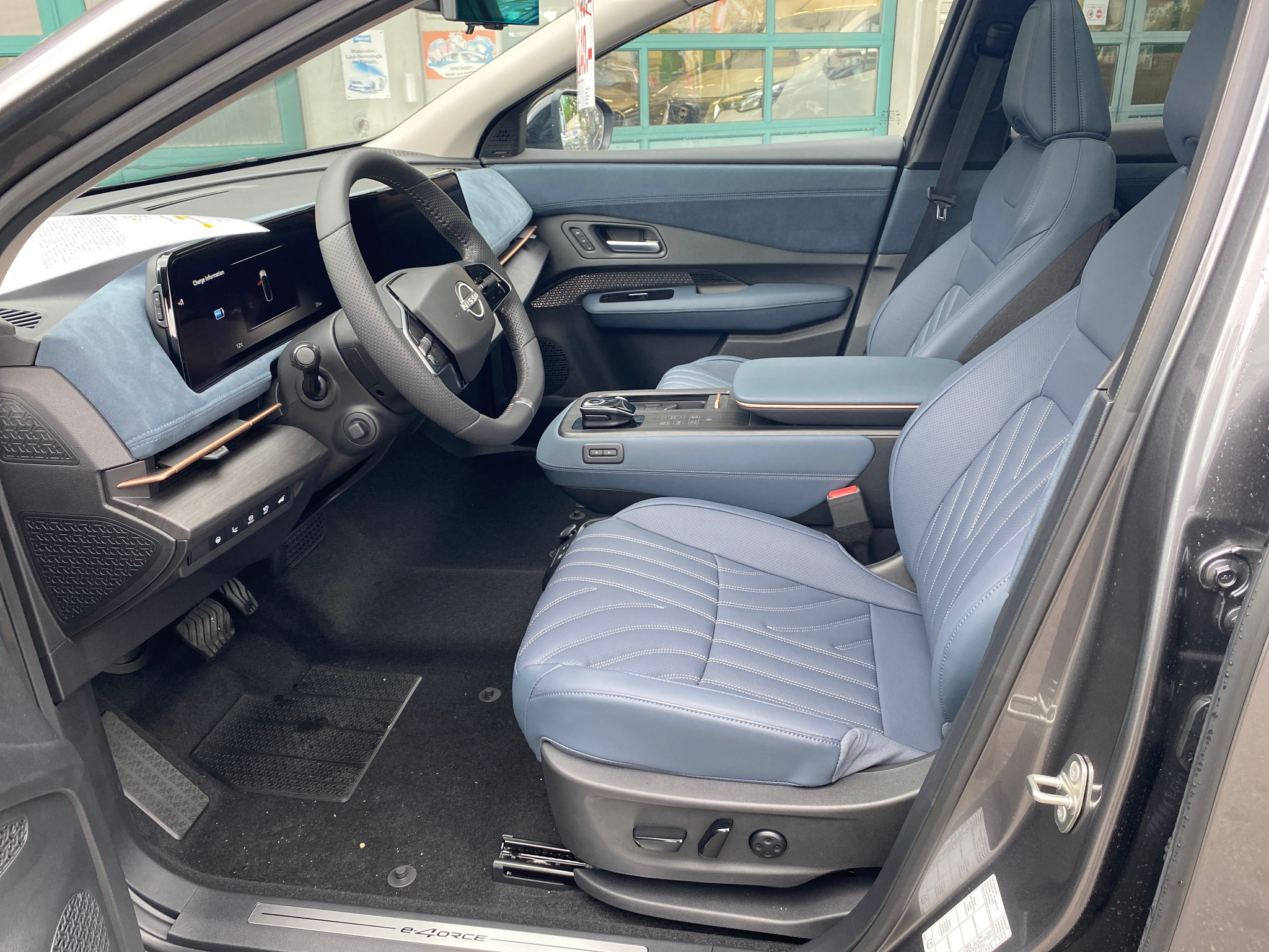 listing desktop thumbnail image 10