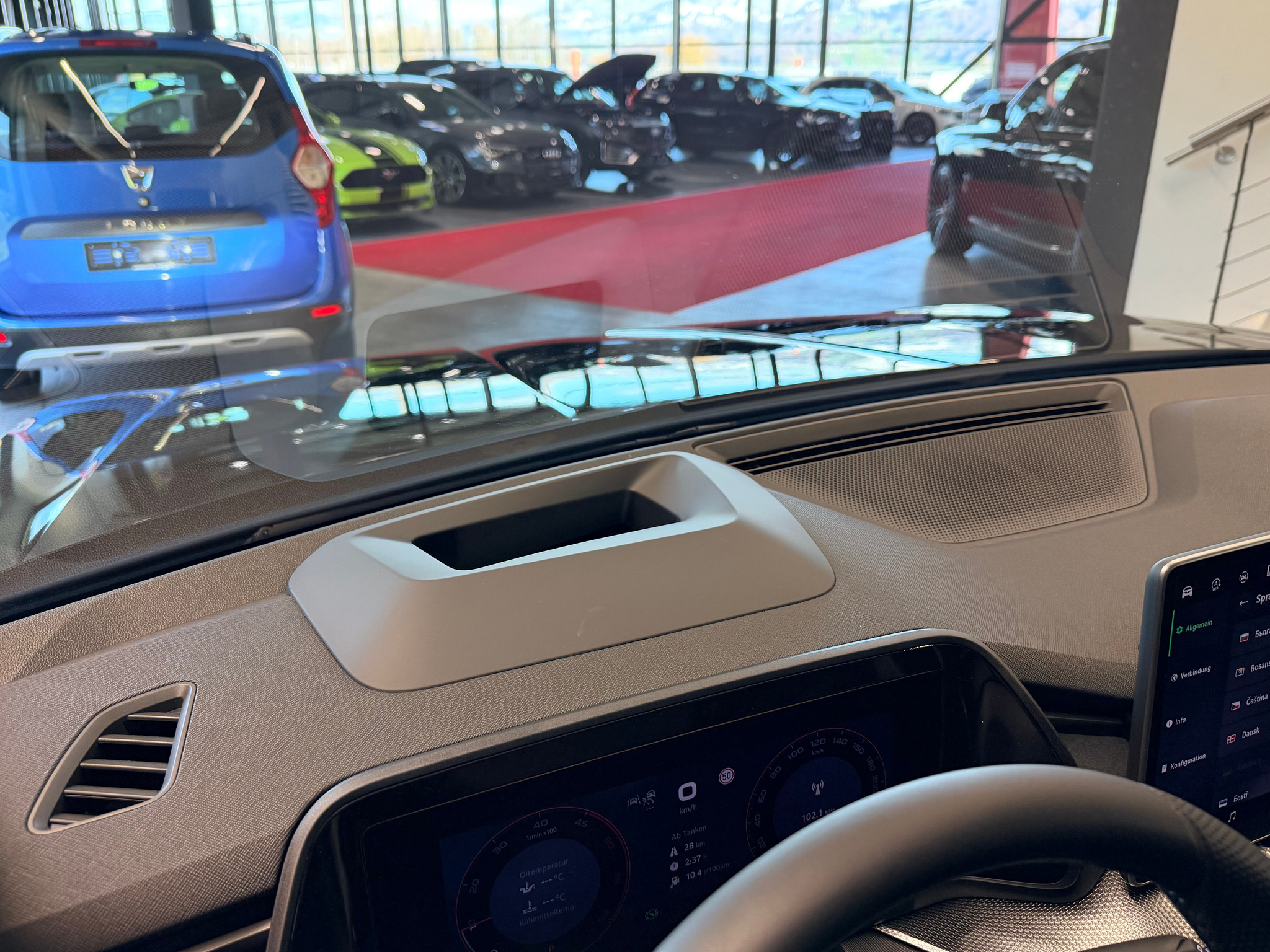 listing desktop thumbnail image 24