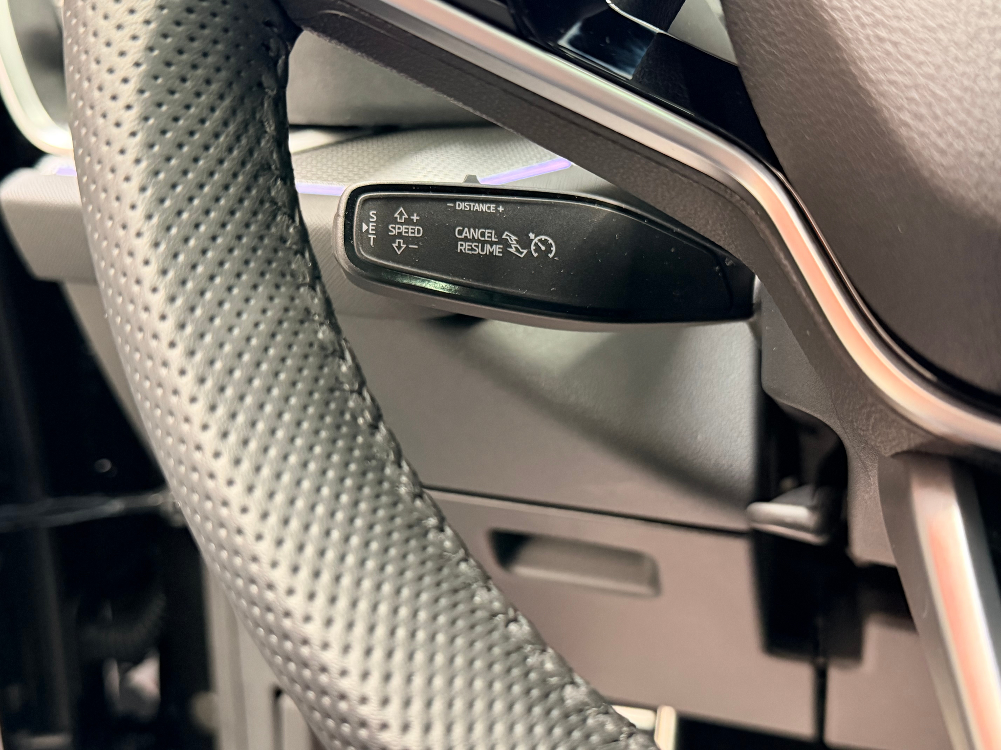 listing desktop thumbnail image 28