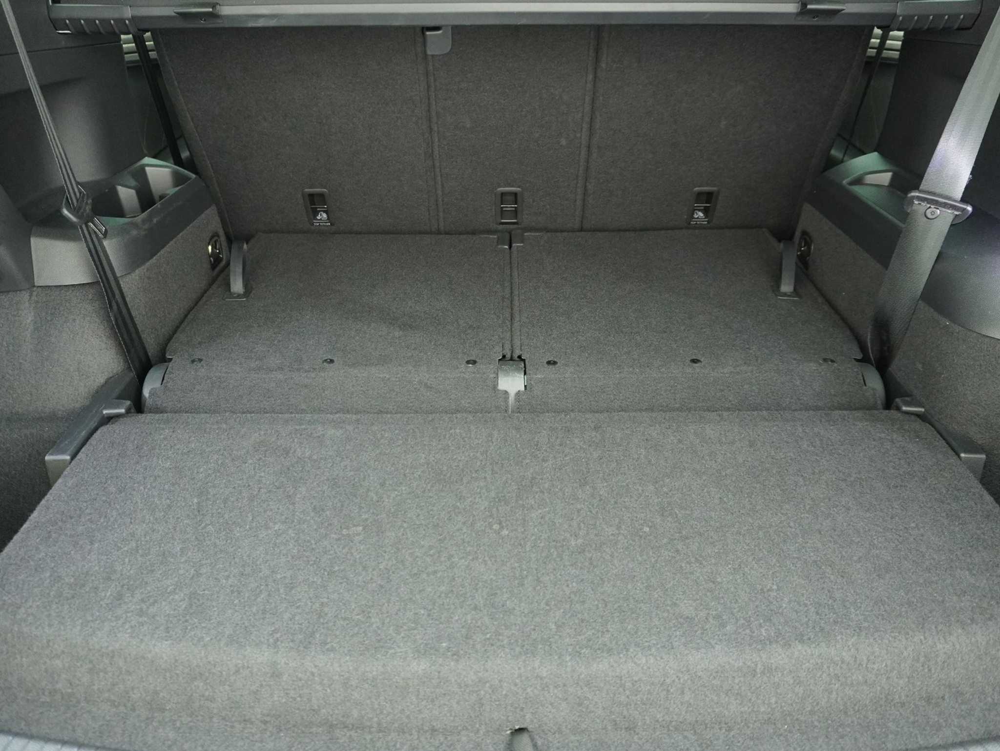 listing desktop thumbnail image 13