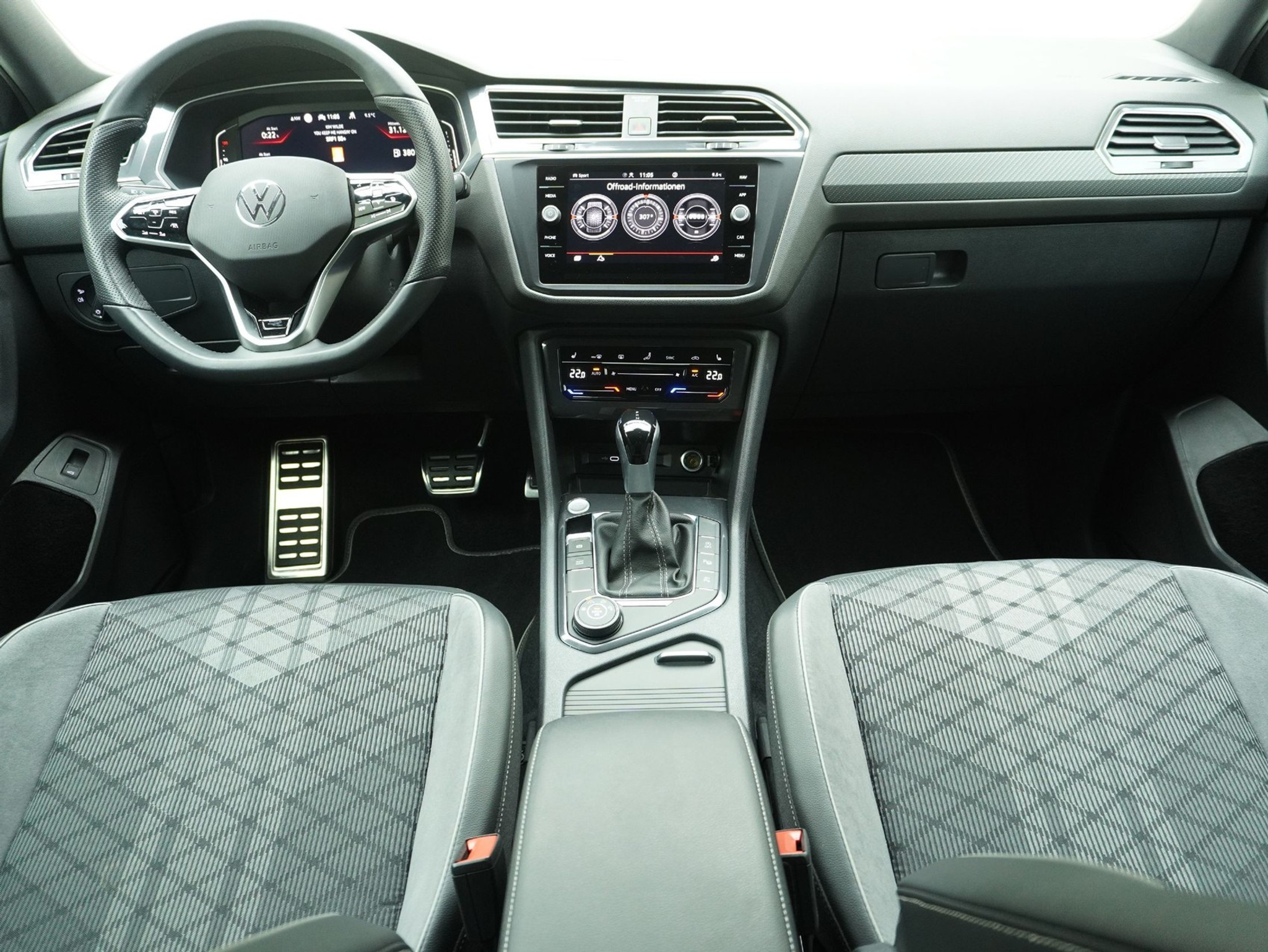 listing desktop thumbnail image 14