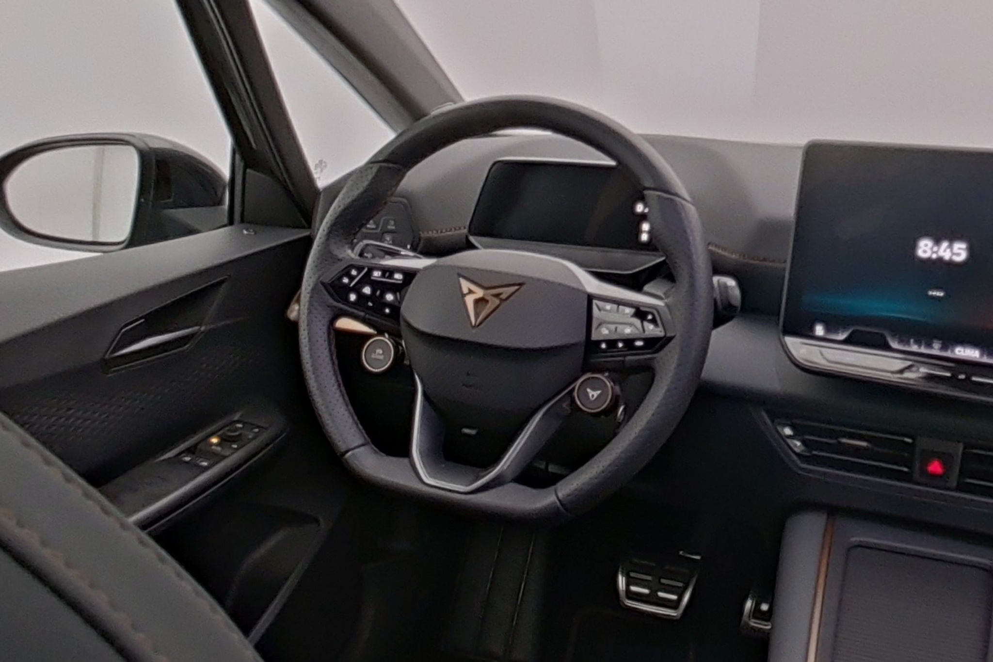 listing desktop thumbnail image 9