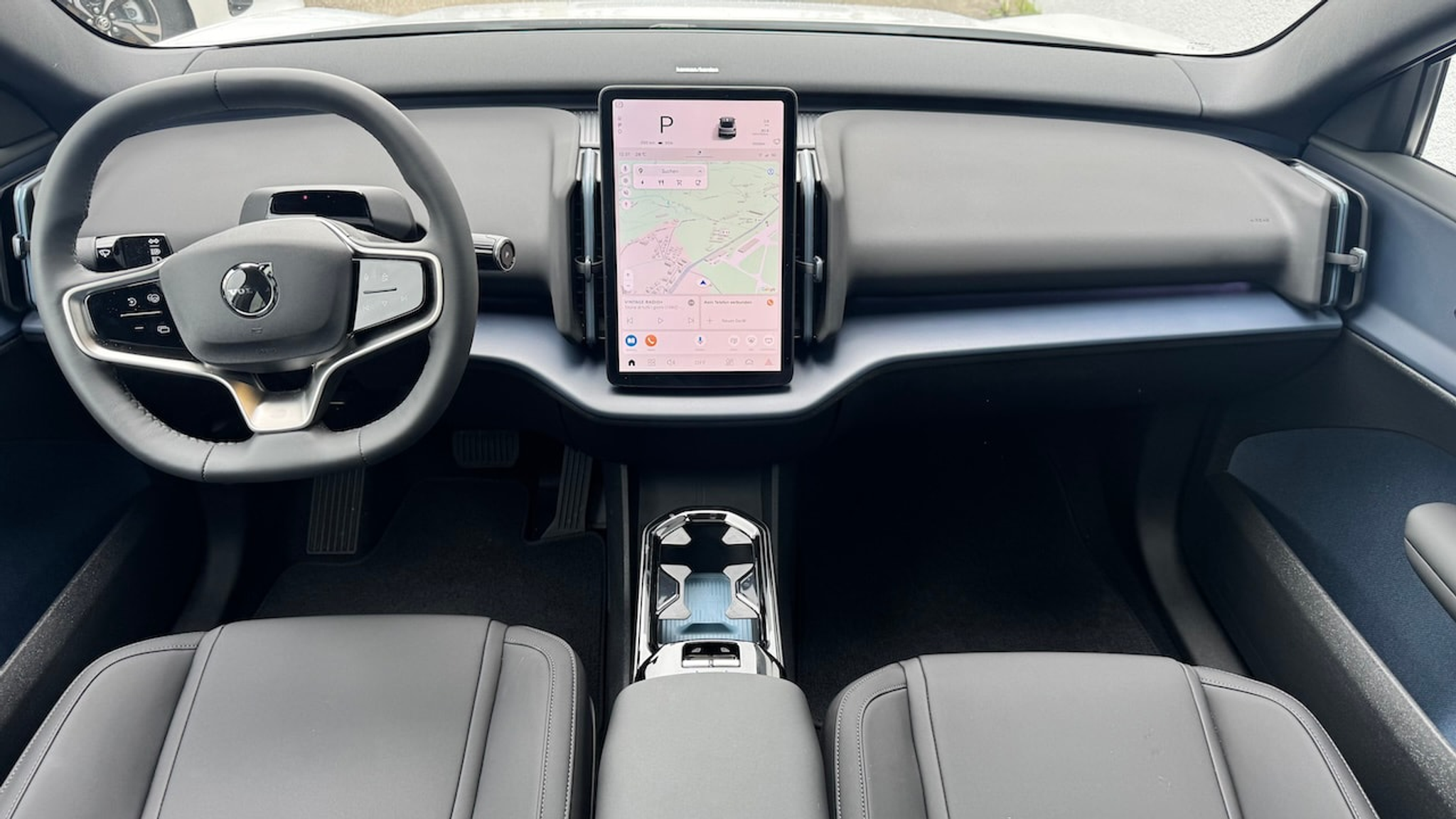 listing desktop thumbnail image 19