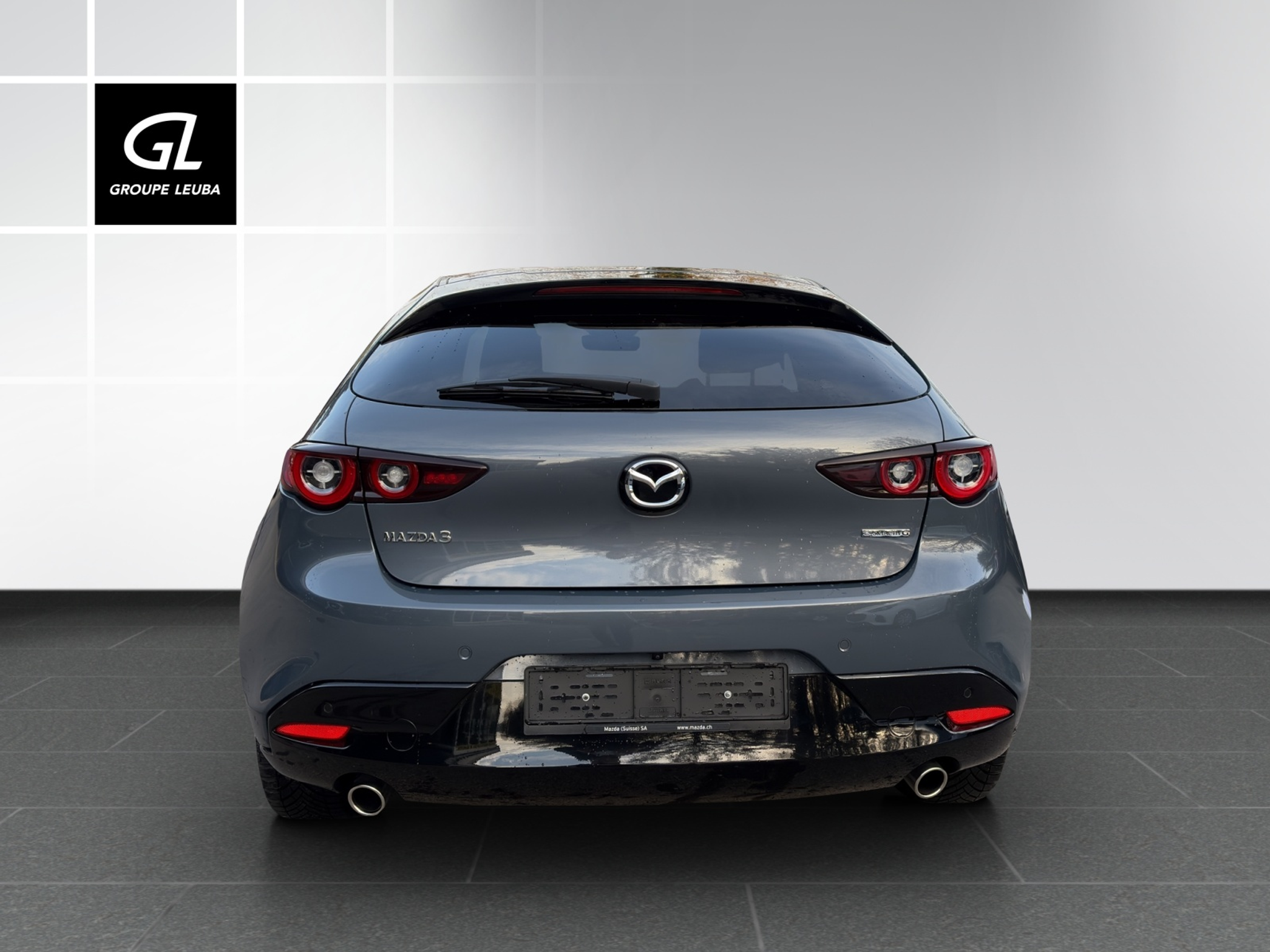 listing desktop thumbnail image 2