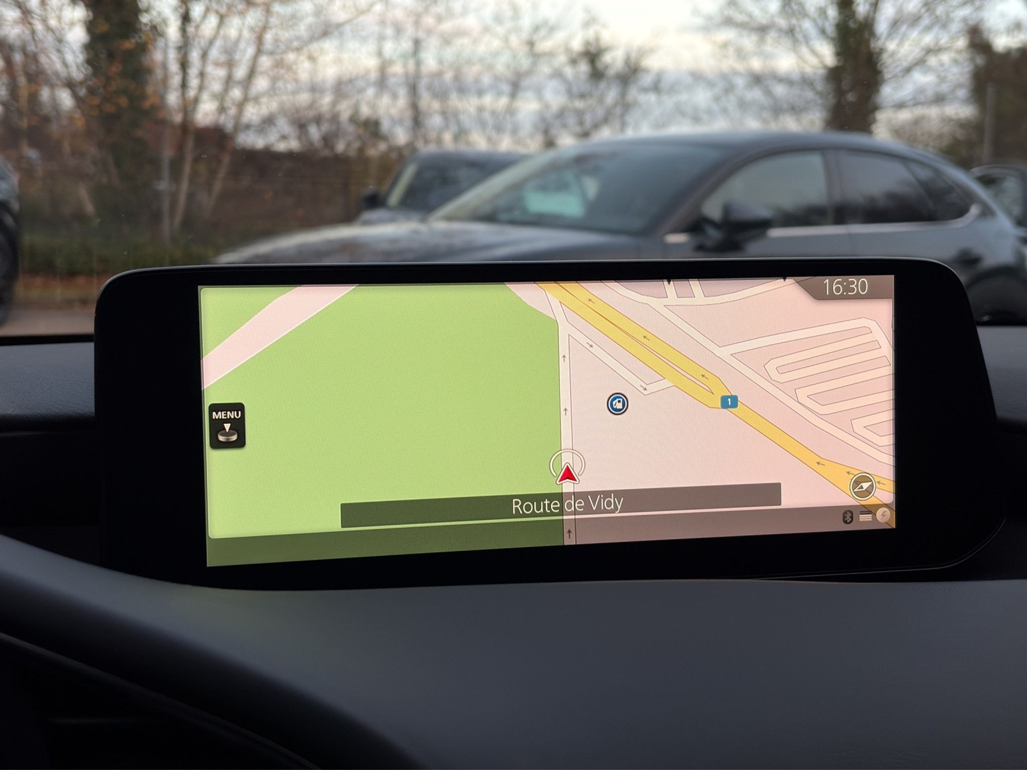 listing desktop thumbnail image 16