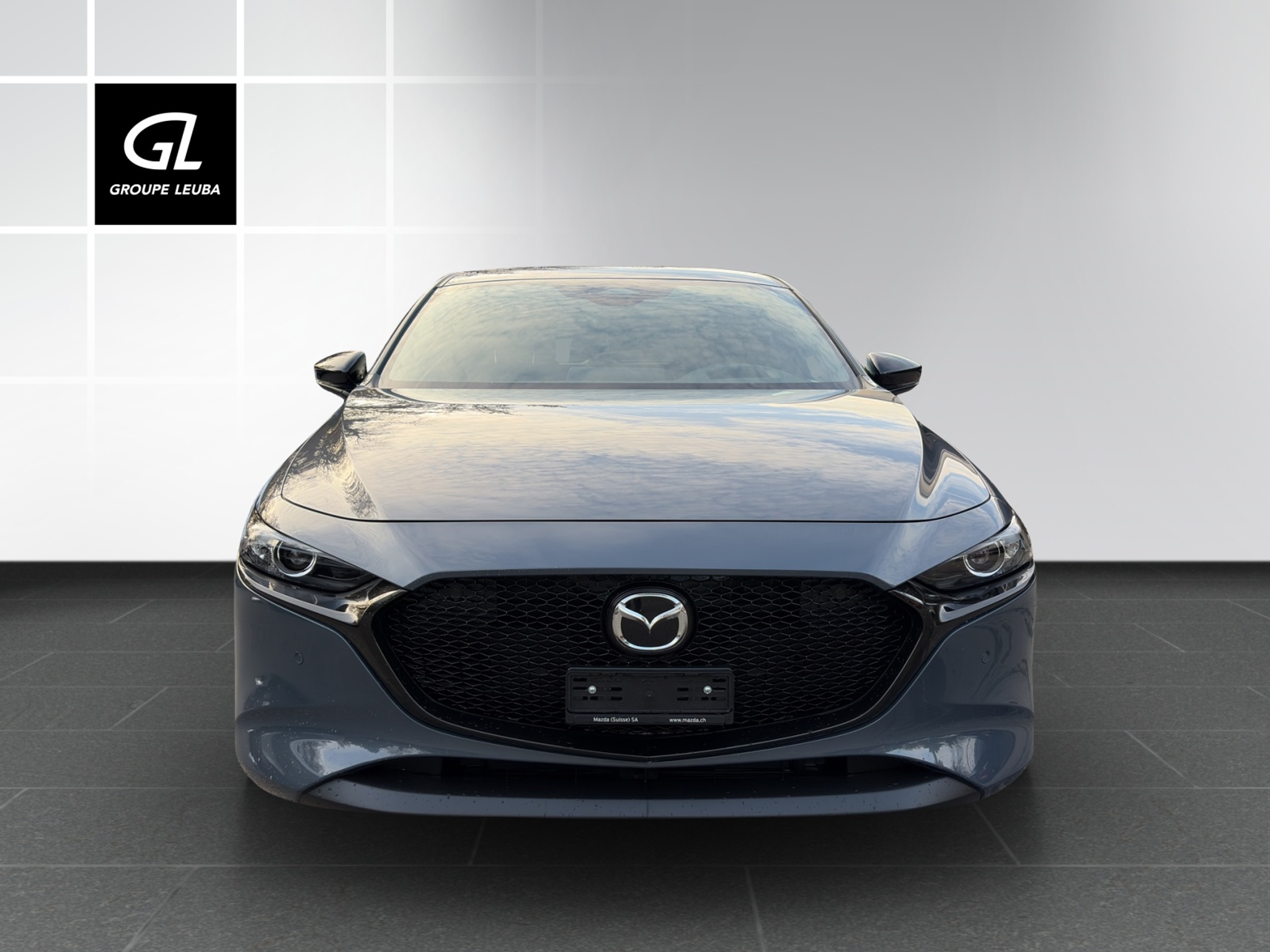 listing desktop thumbnail image 1