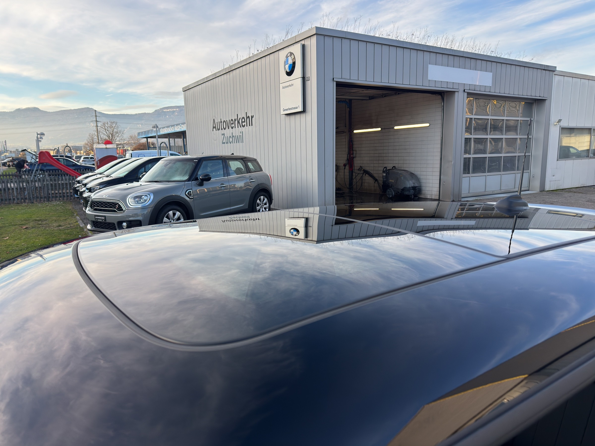 listing desktop thumbnail image 19