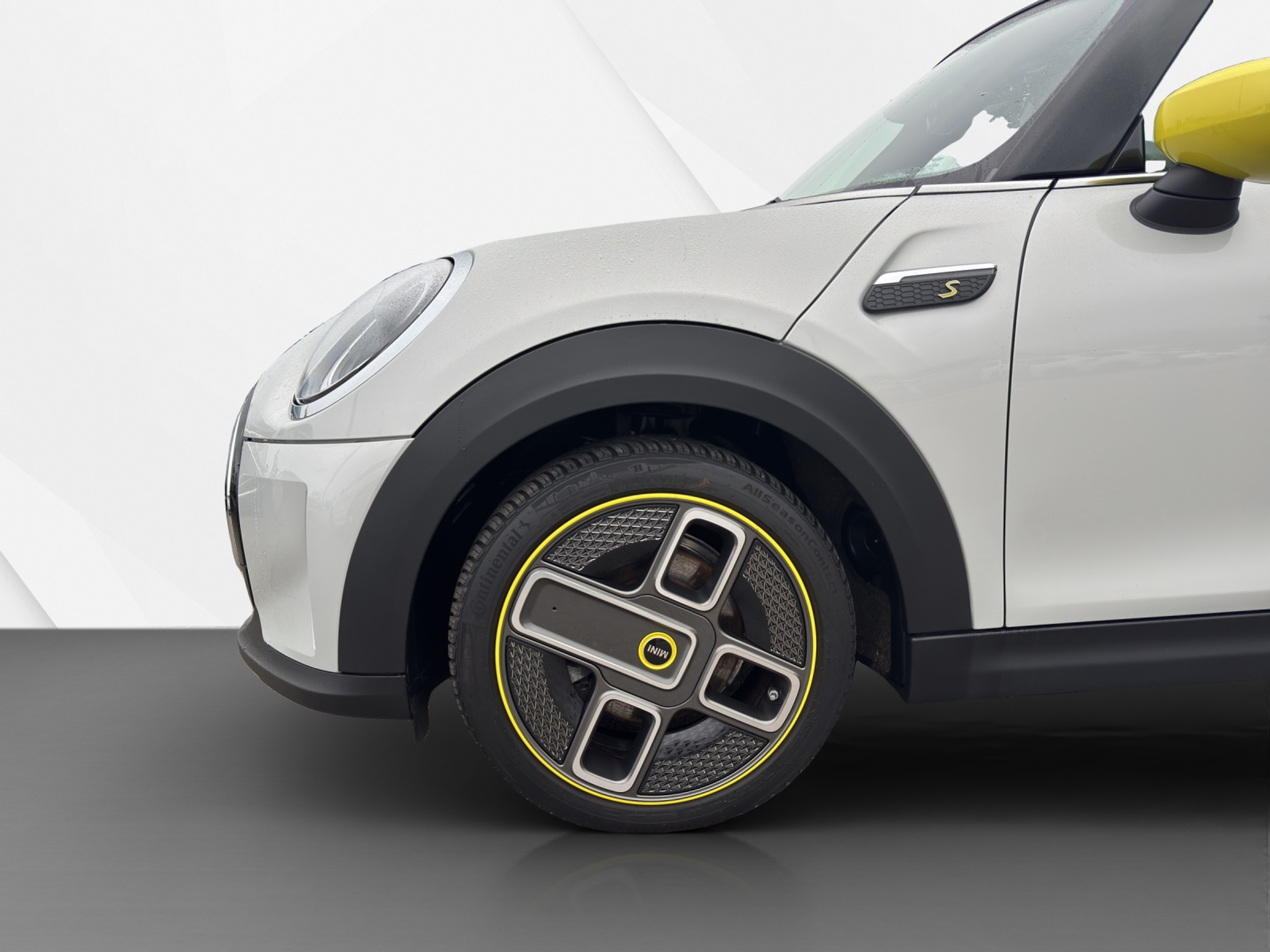 listing desktop thumbnail image 10