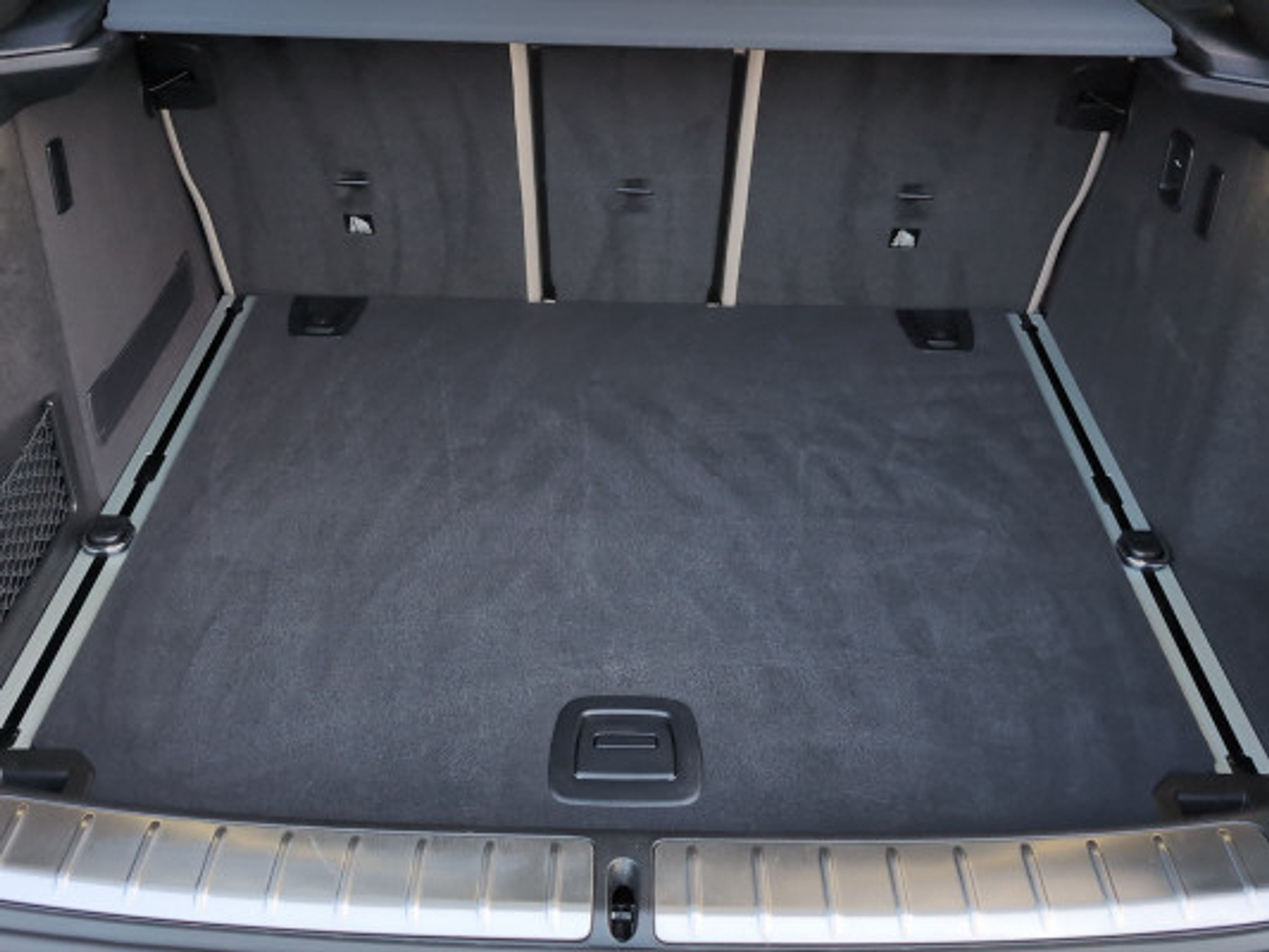 listing desktop thumbnail image 12