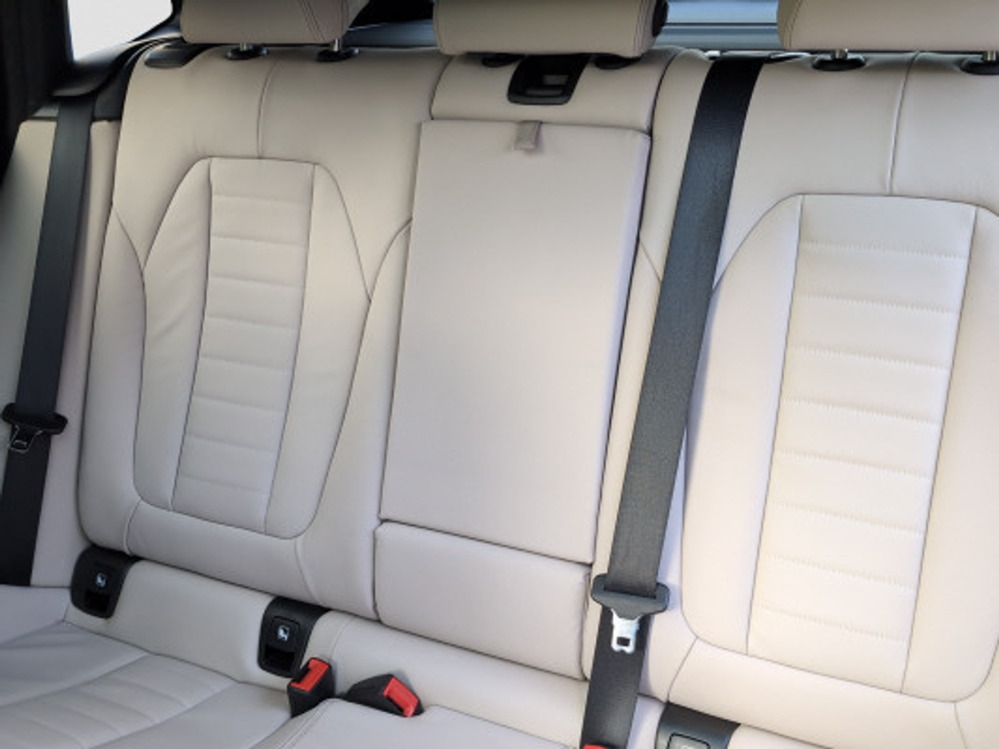 listing desktop thumbnail image 9