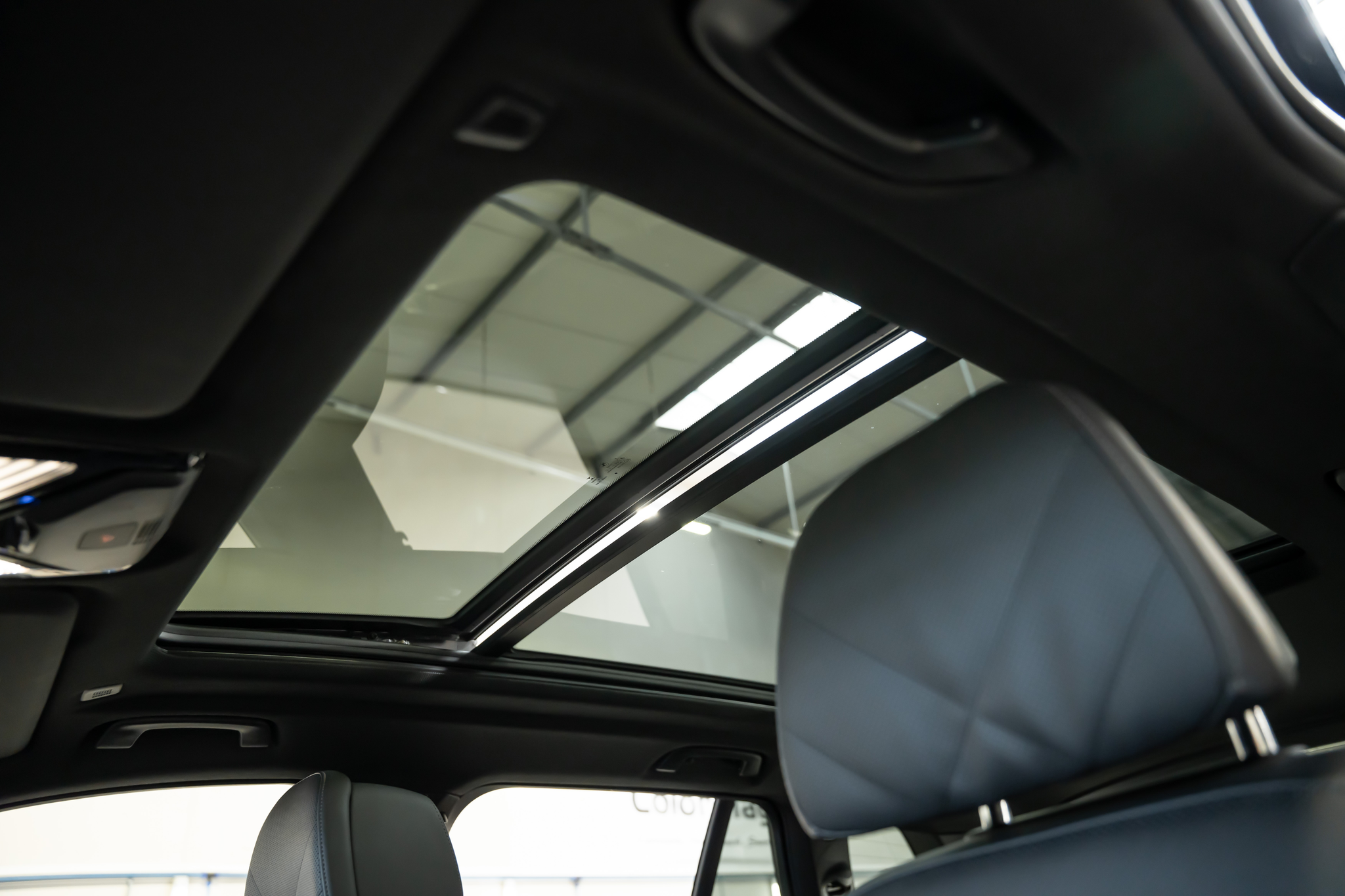 listing desktop thumbnail image 17