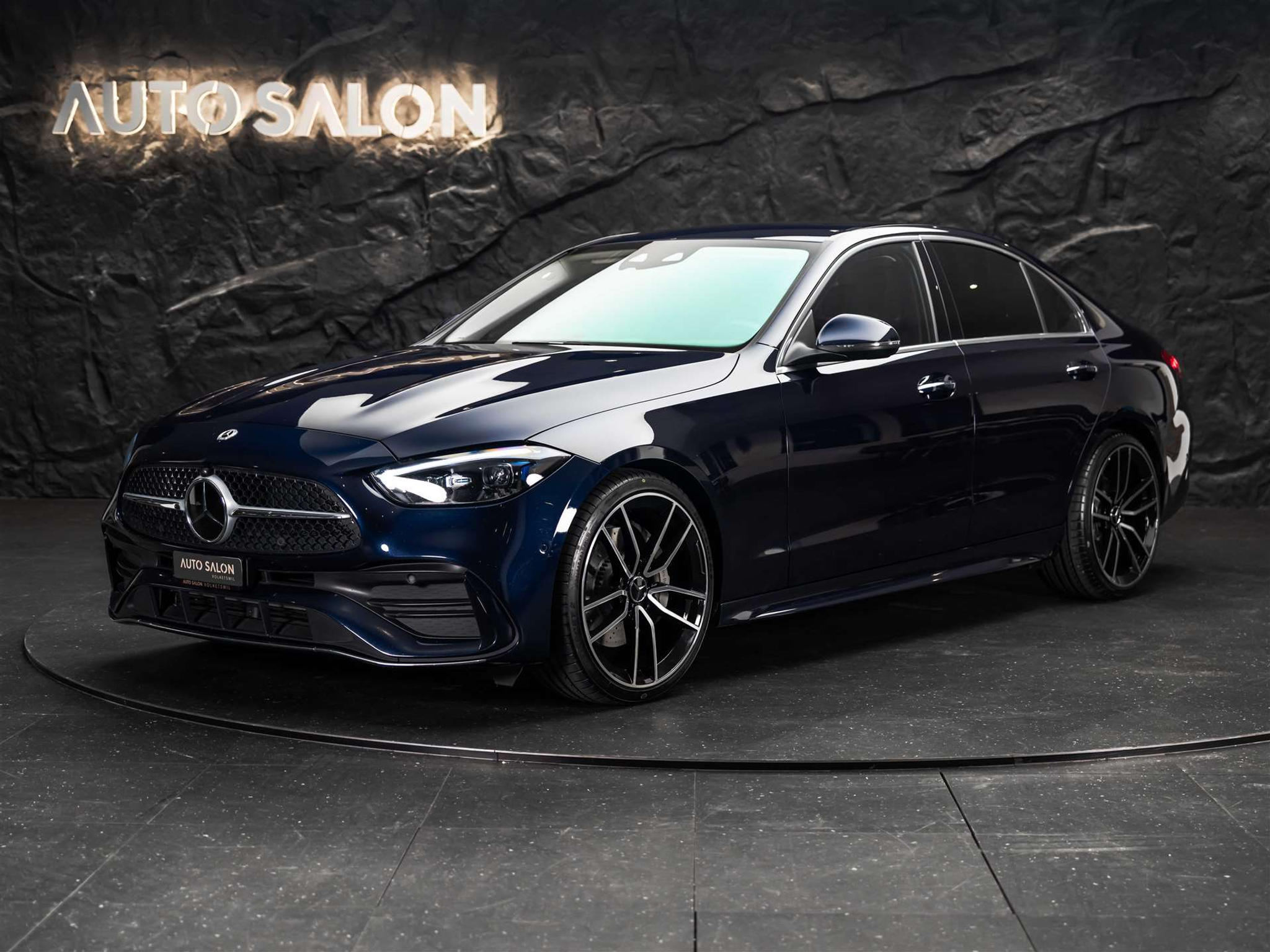 listing desktop thumbnail image 1