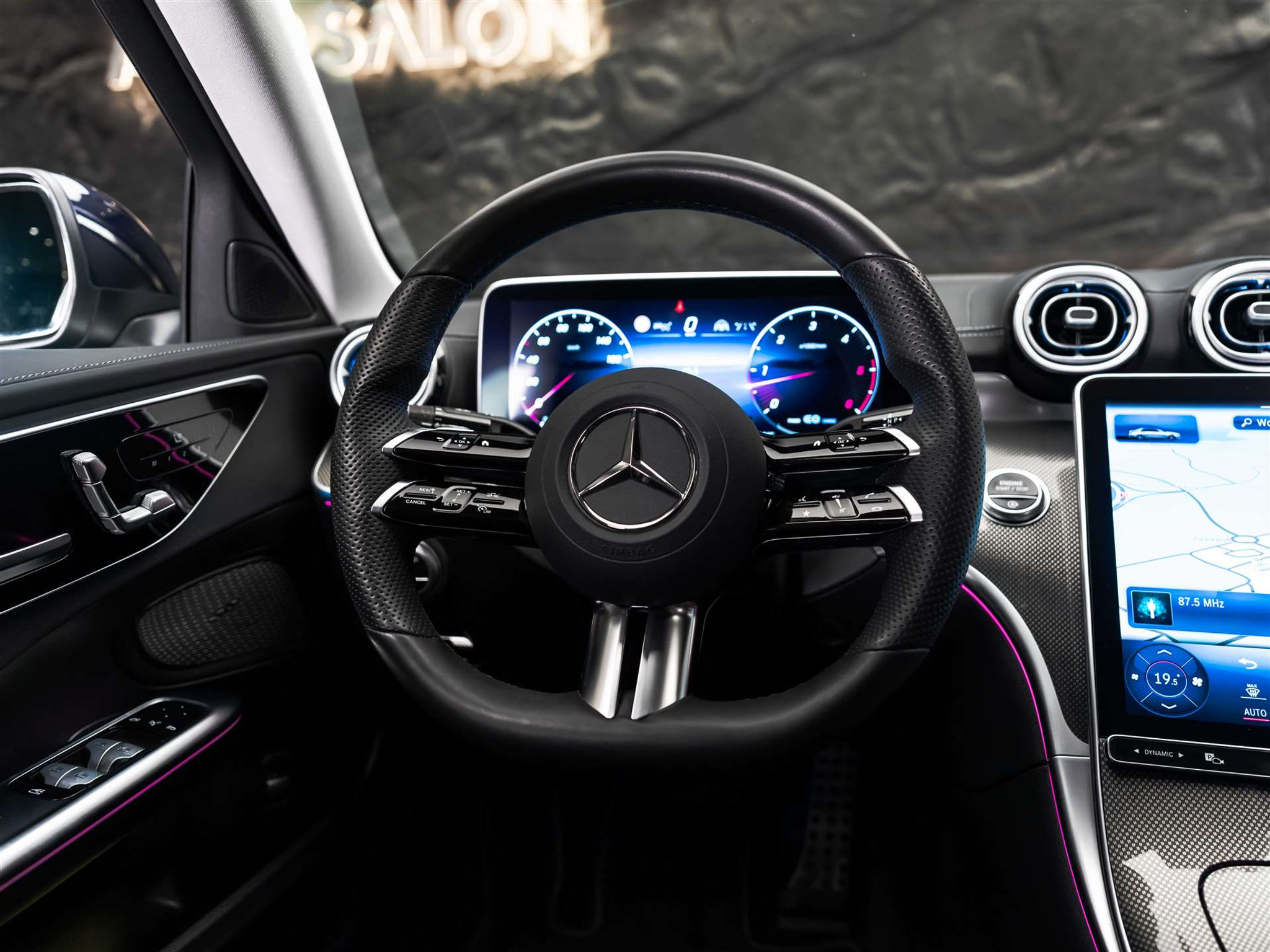 listing desktop thumbnail image 21