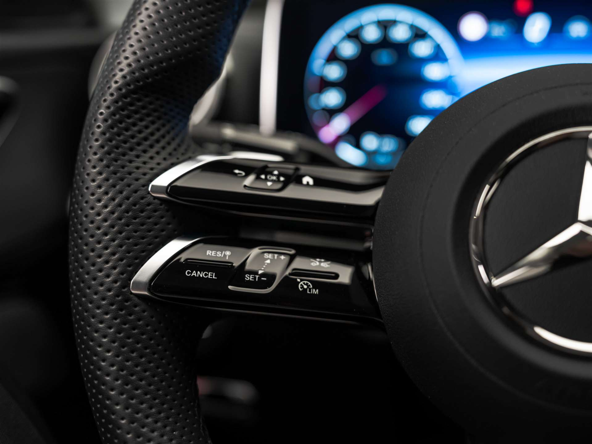 listing desktop thumbnail image 22