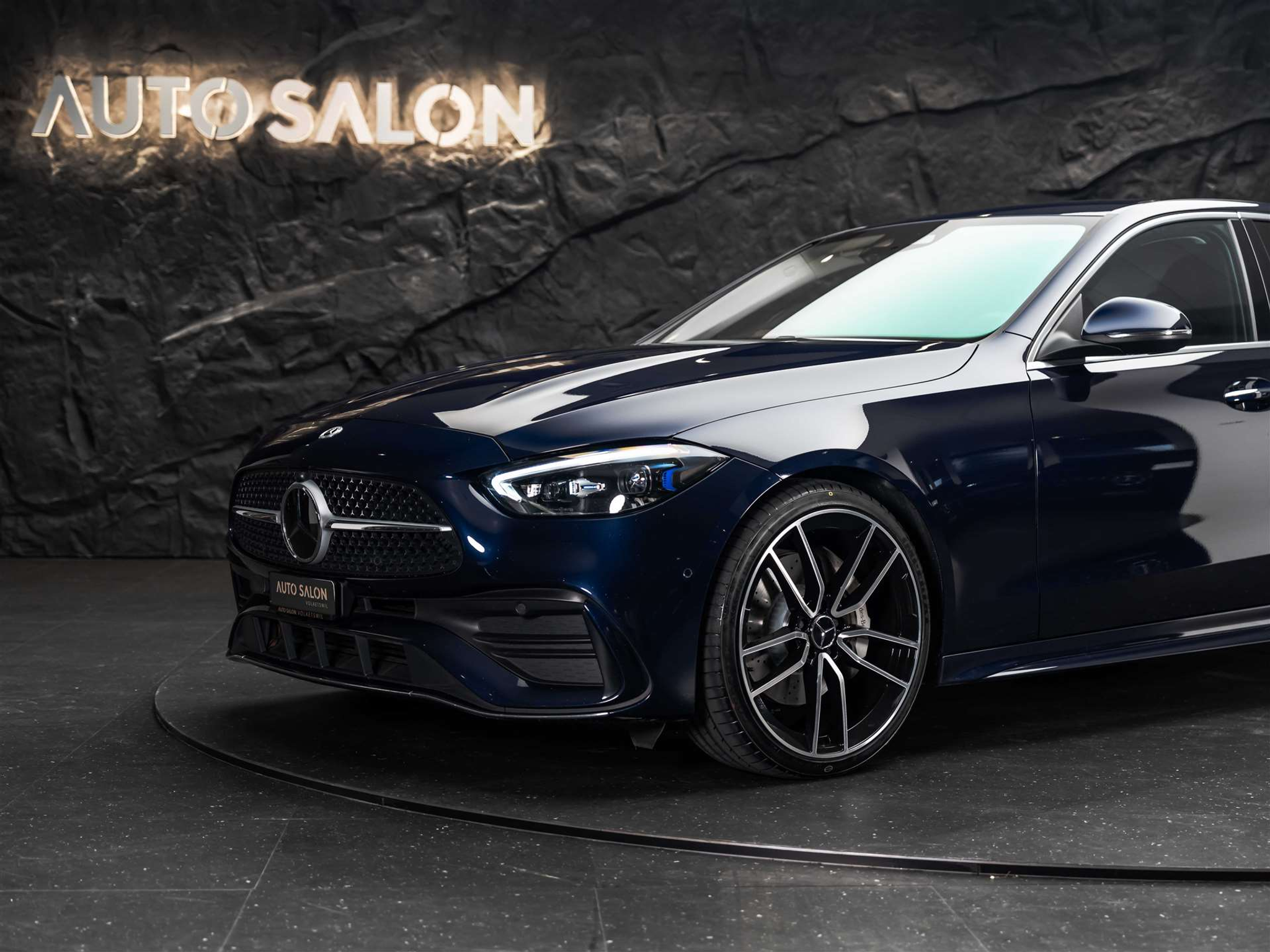 listing desktop thumbnail image 16