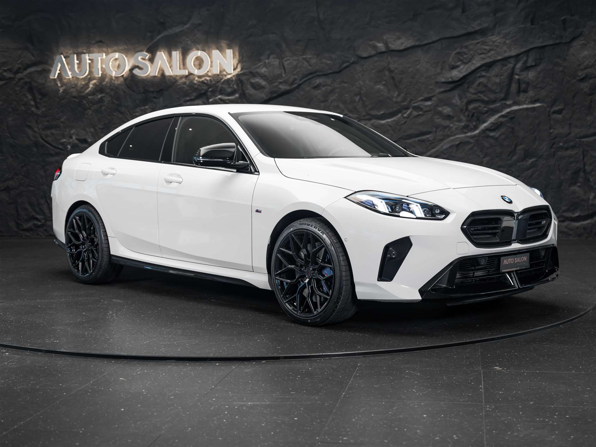 listing desktop thumbnail image 6