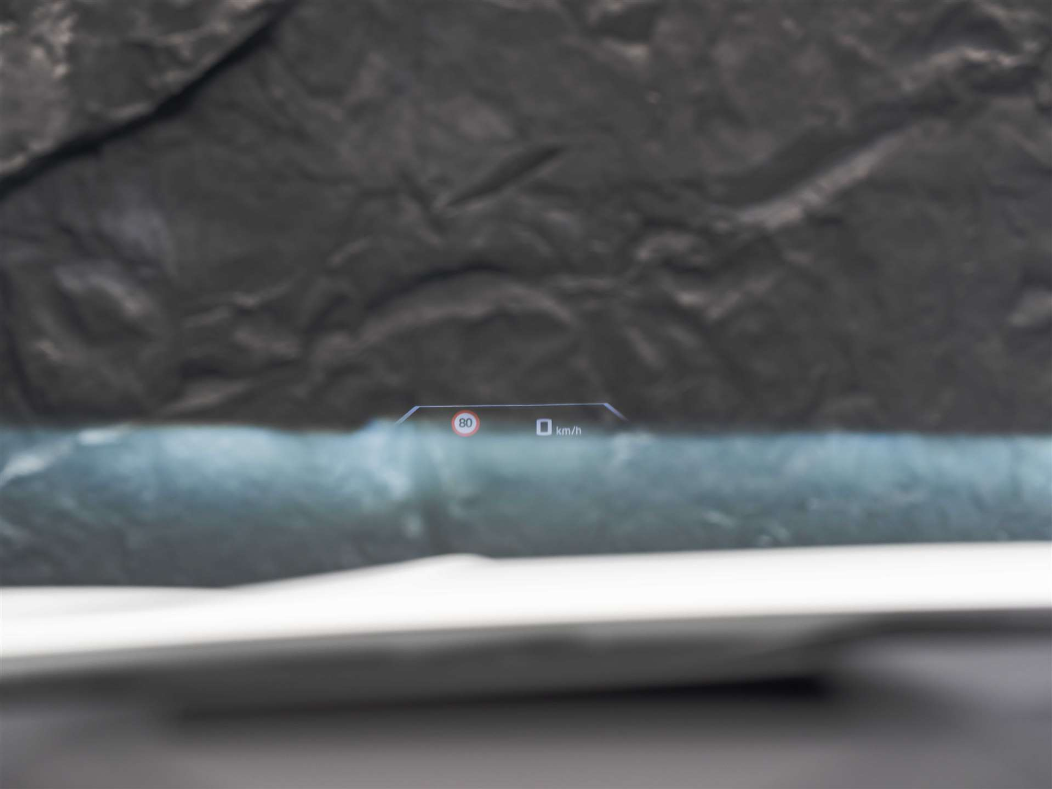 listing desktop thumbnail image 33