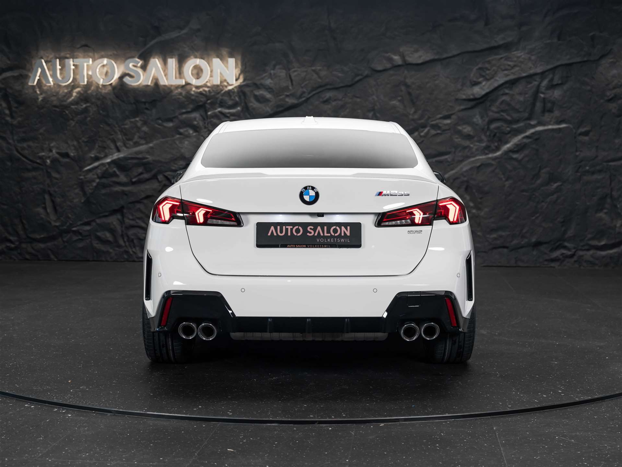 listing desktop thumbnail image 4