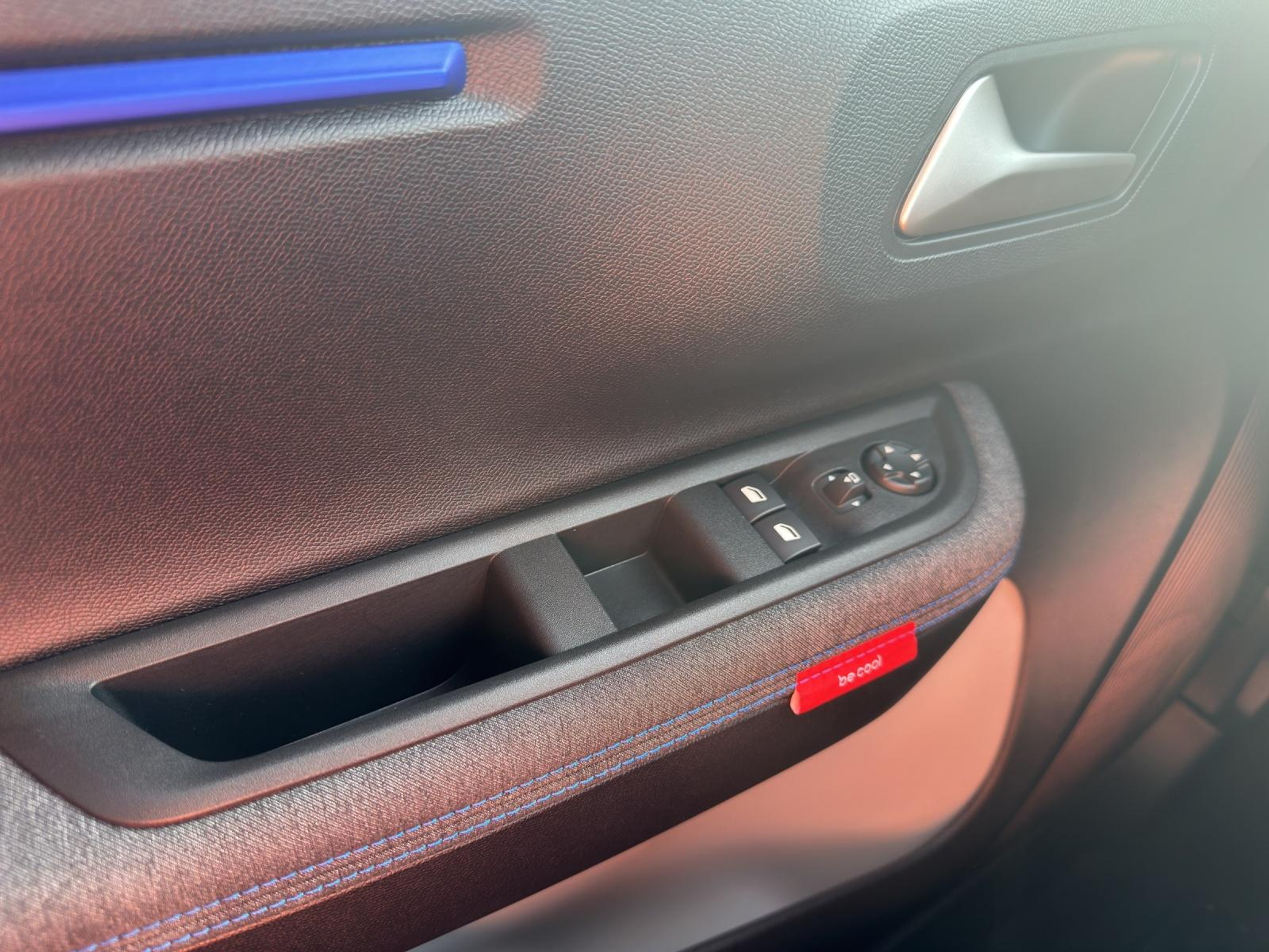 listing desktop thumbnail image 9