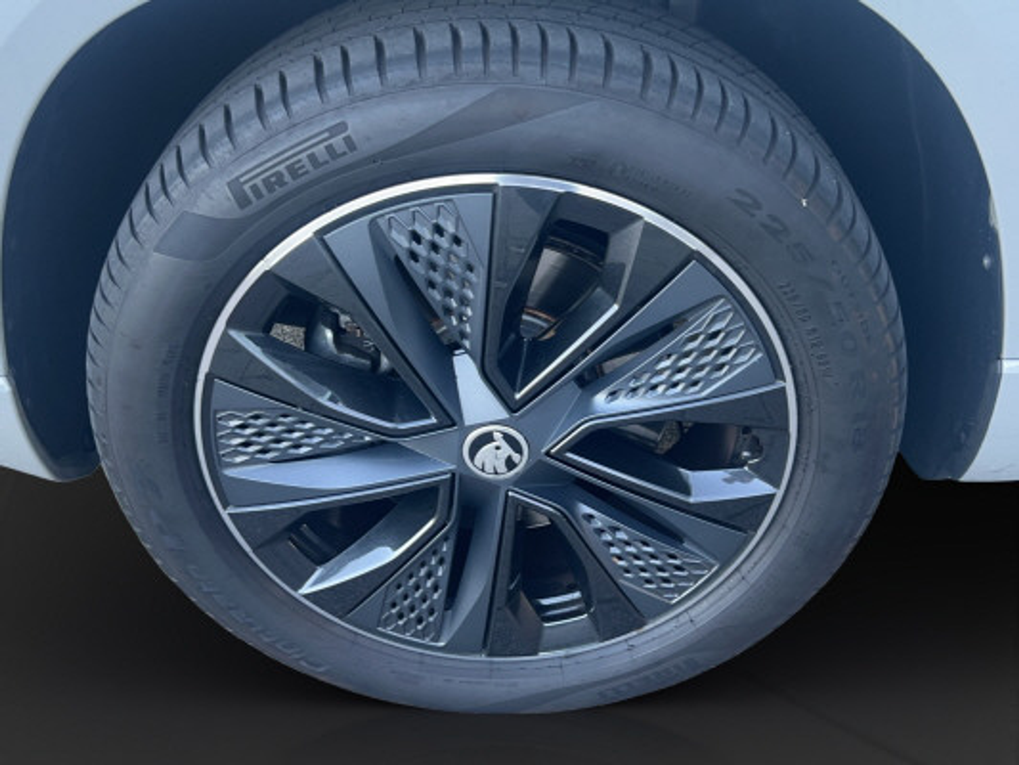 listing desktop thumbnail image 11