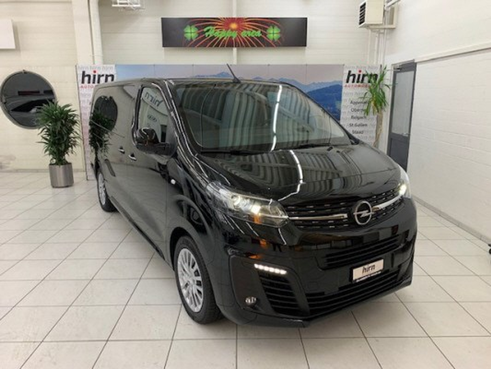 car-image-0