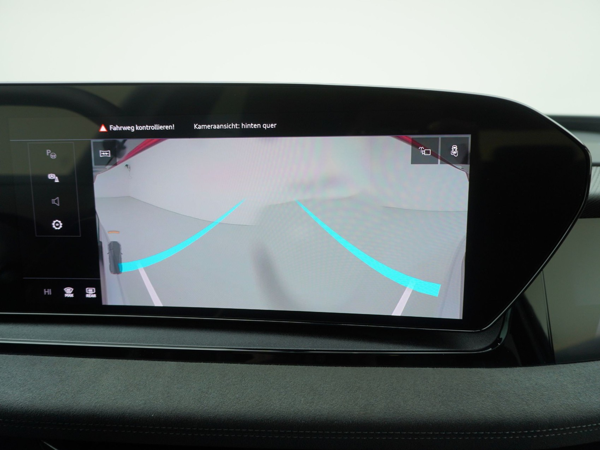 listing desktop thumbnail image 22