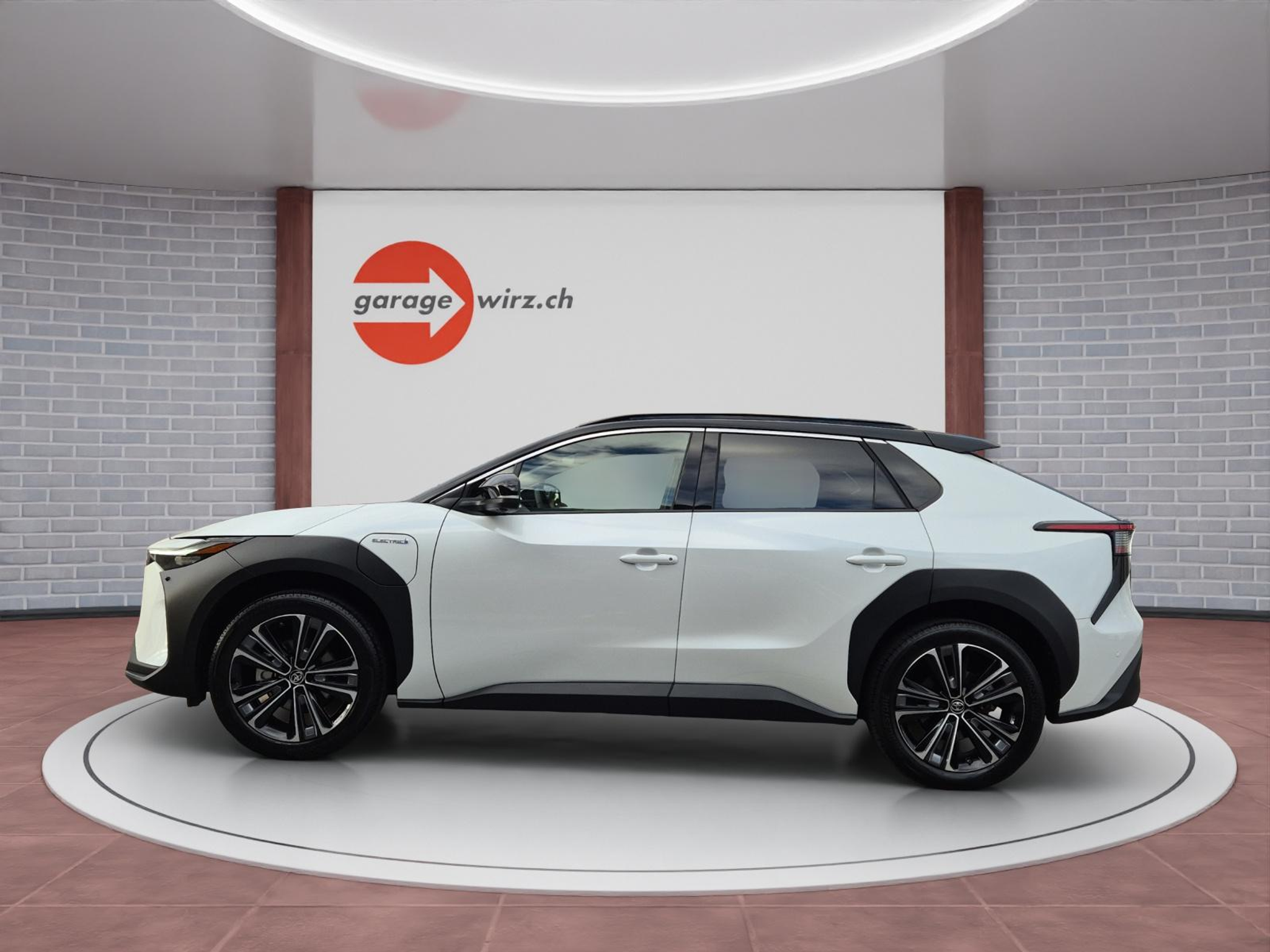 listing desktop thumbnail image 1